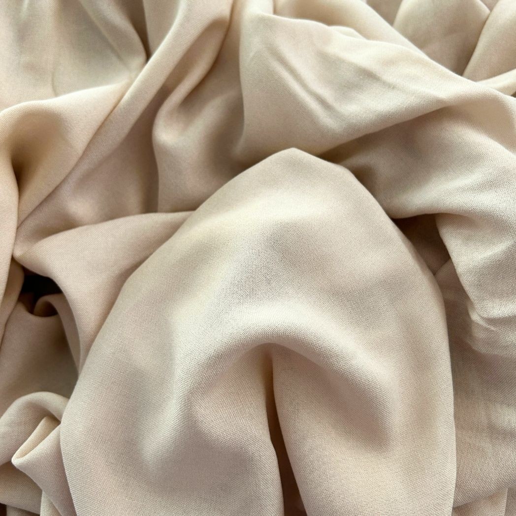 Viscose Fabric / Dress Woven Fabric / DRY 6001 - cream