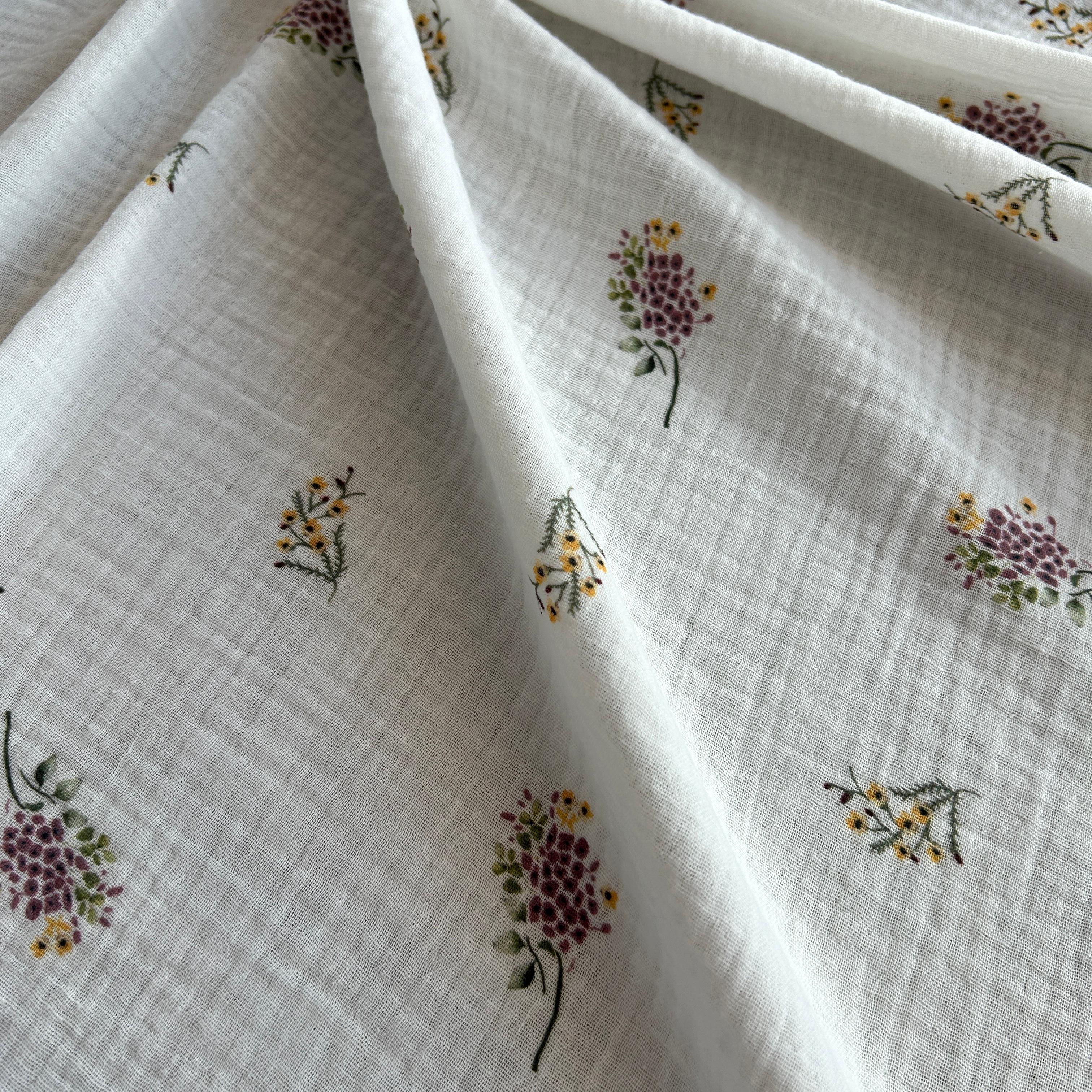 White Ground Floral Pattern Double Layer Cotton Muslin Fabric / DRY - 175 
