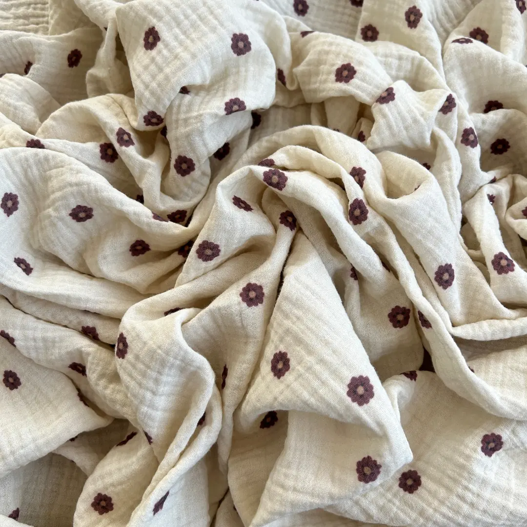 Toptan Müslin Kumaş / Minik Çıtır Çiçek Desenli / DRY - 140 - Gül Kurusu