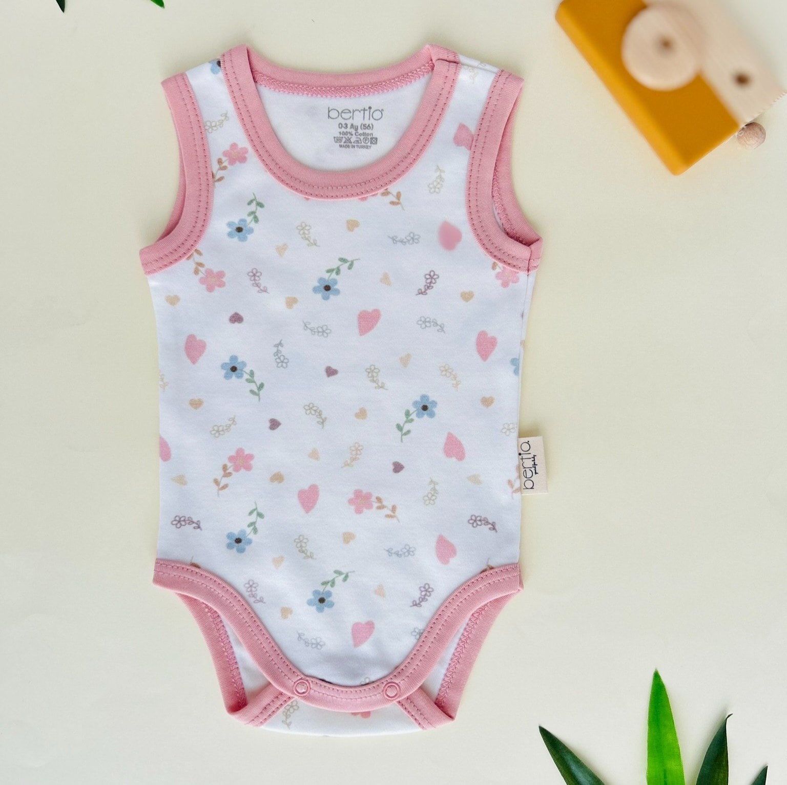 Çiçek & Kalp Desenli Atlet Body | Bebek Giyim