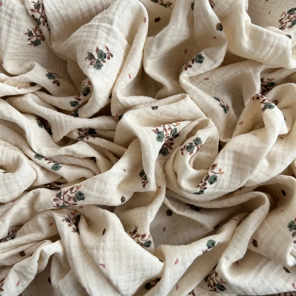 Toptan Müslin Kumaş / Çıtır Çiçek Desenli / DRY - 142 - Krem-Yeşil