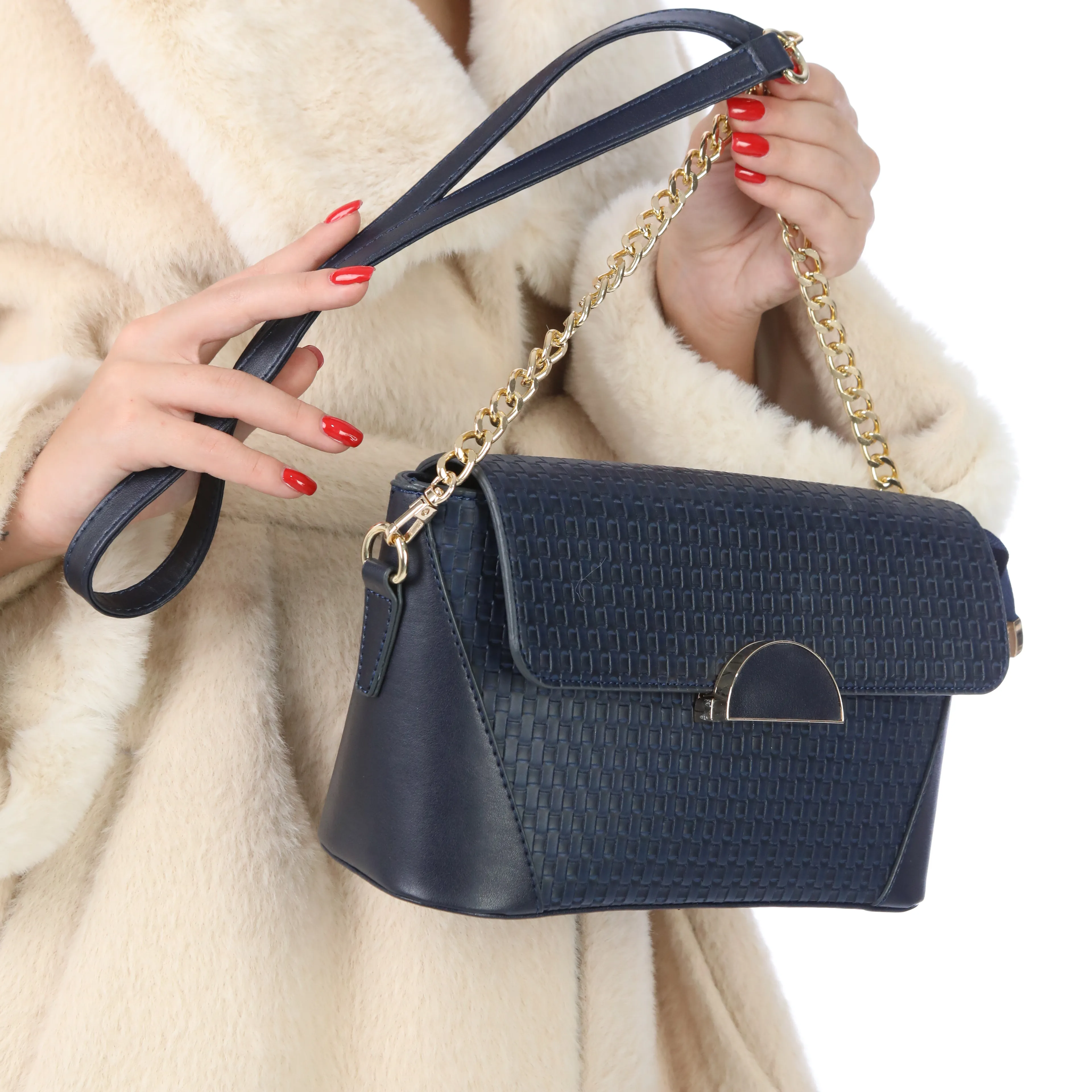 Örgü Desenli Deri Çanta