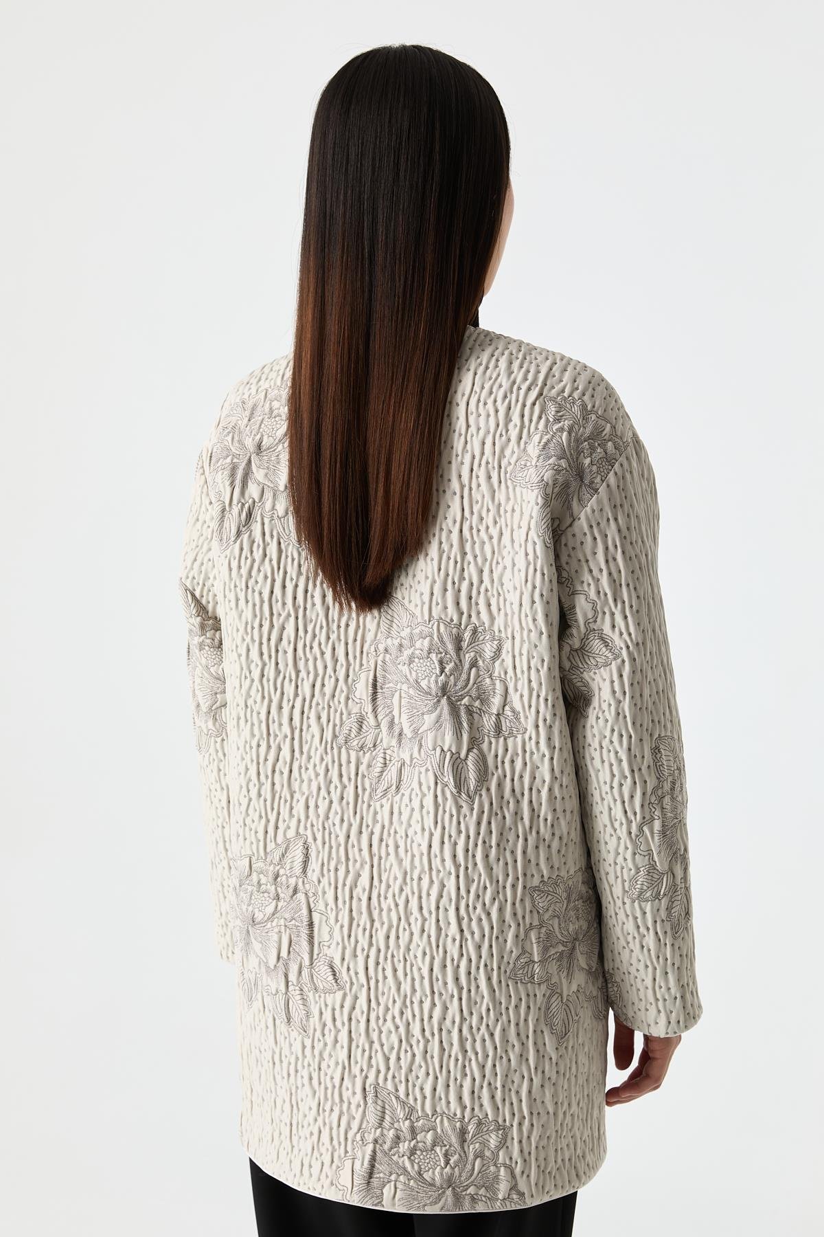 İnce Kapitone Desenli Mont