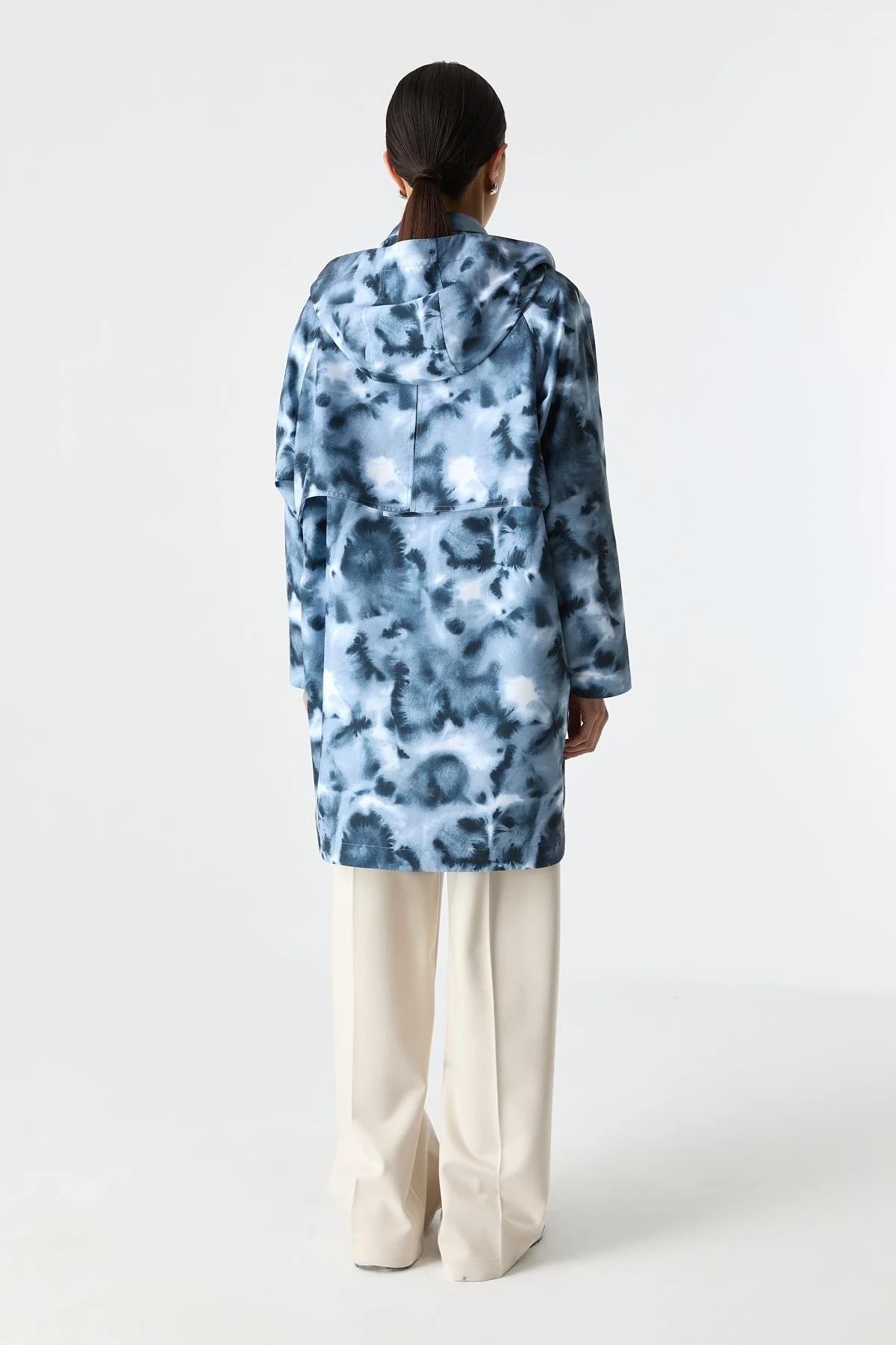 Desenli Kapüşonlu Yağmurluk