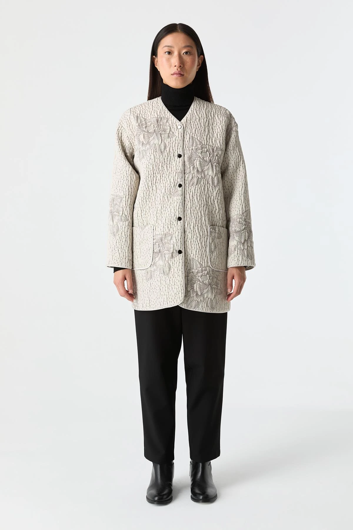 İnce Kapitone Desenli Mont