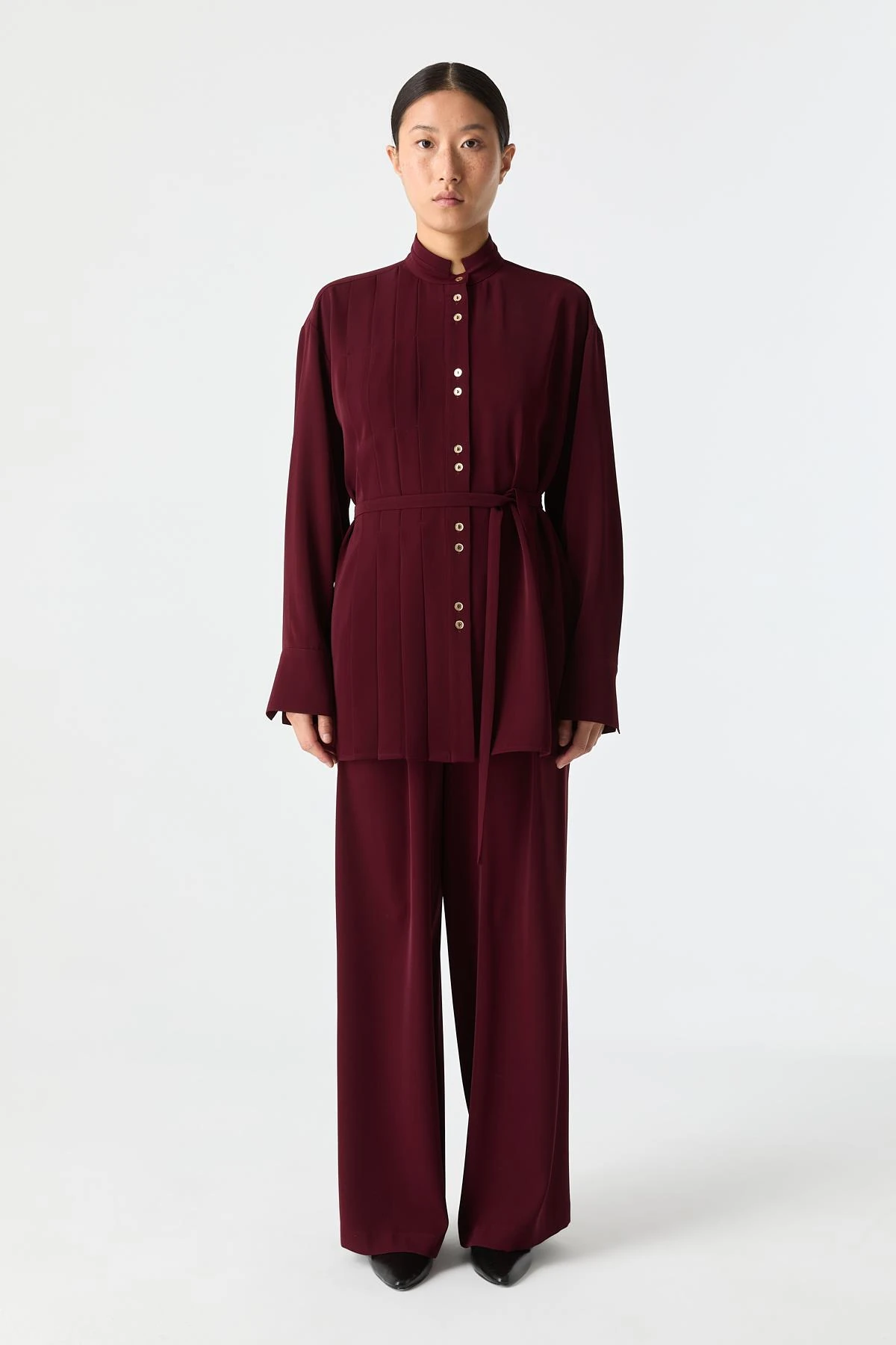 Pilise Detaylı Dökümlü Gömlek