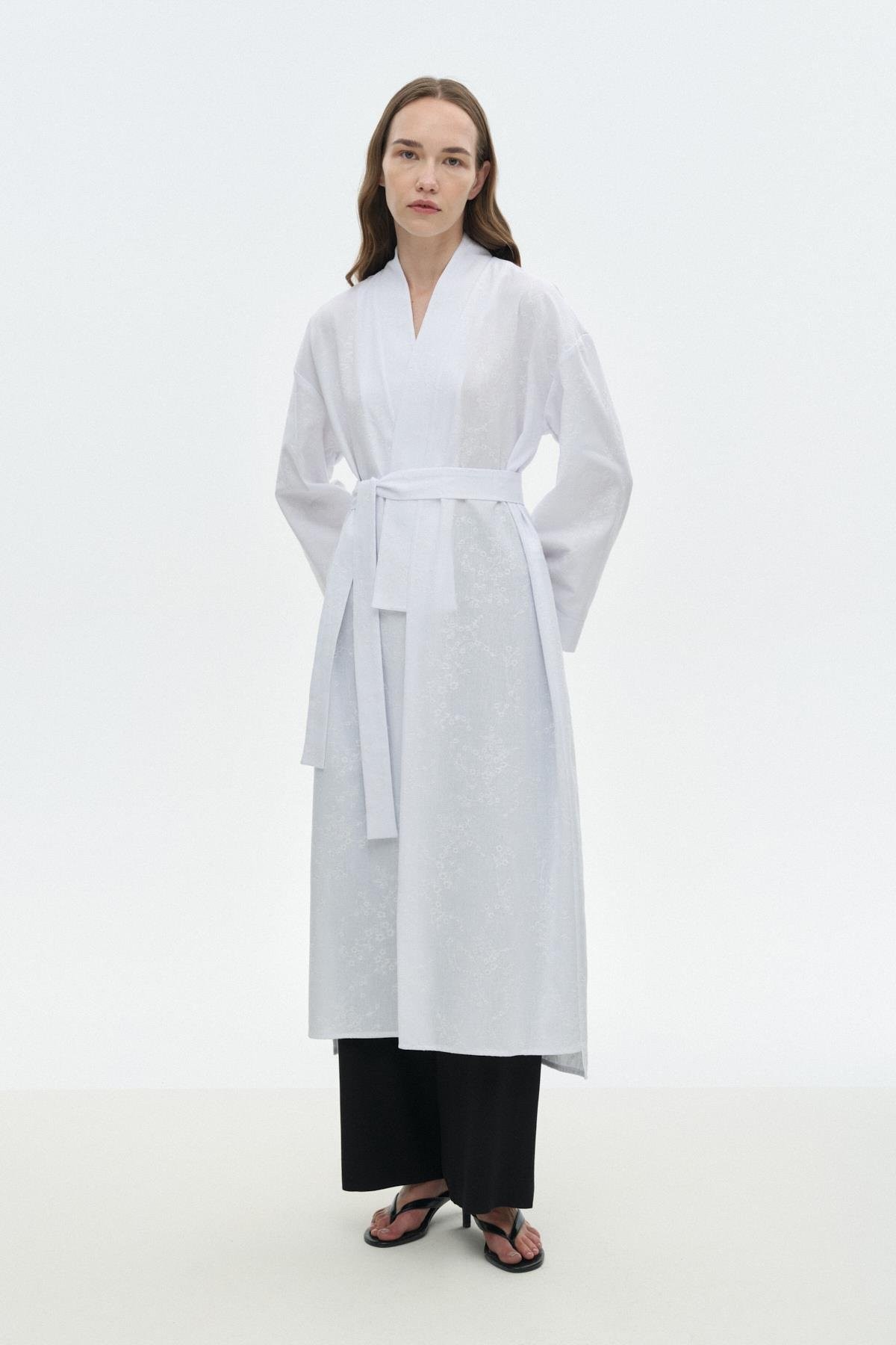 Brode Kimono