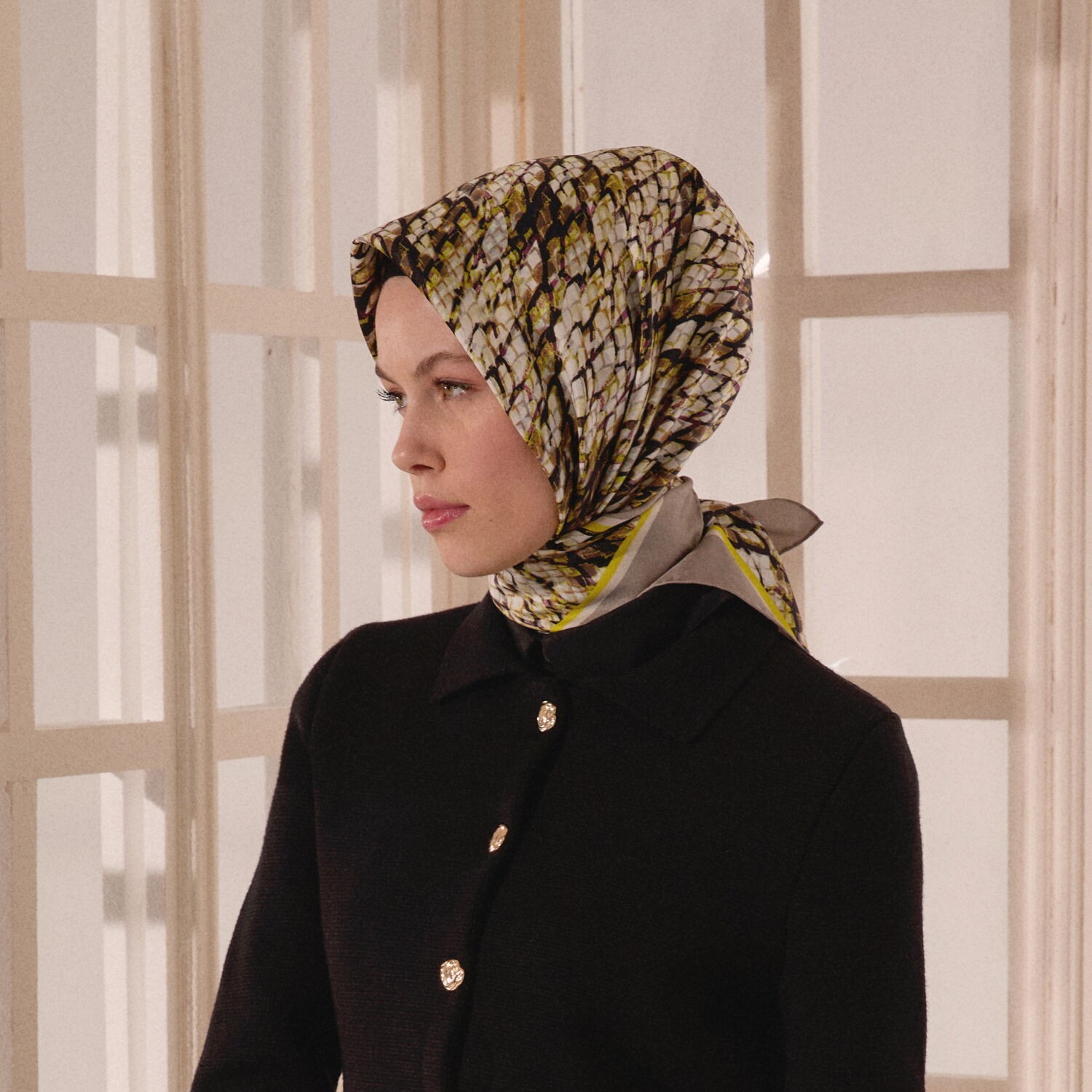 Vizon Yılan Desenli Twill İpek Eşarp
