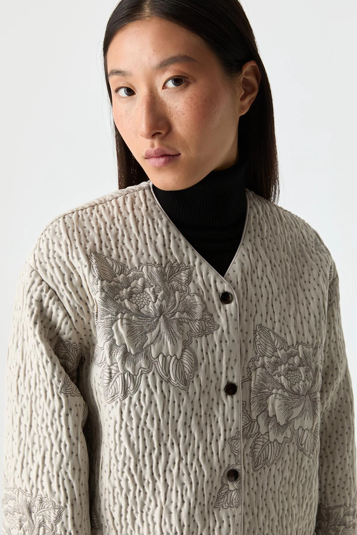 İnce Kapitone Desenli Mont