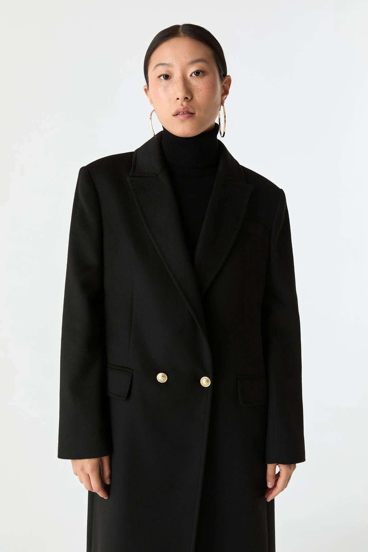 Cepli Düz Kesim Palto