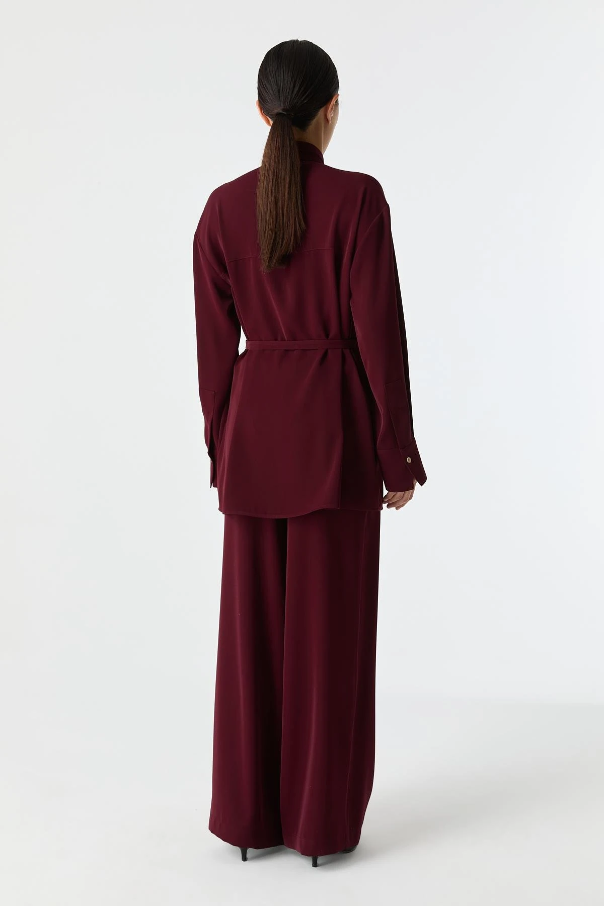 Pilise Detaylı Dökümlü Gömlek