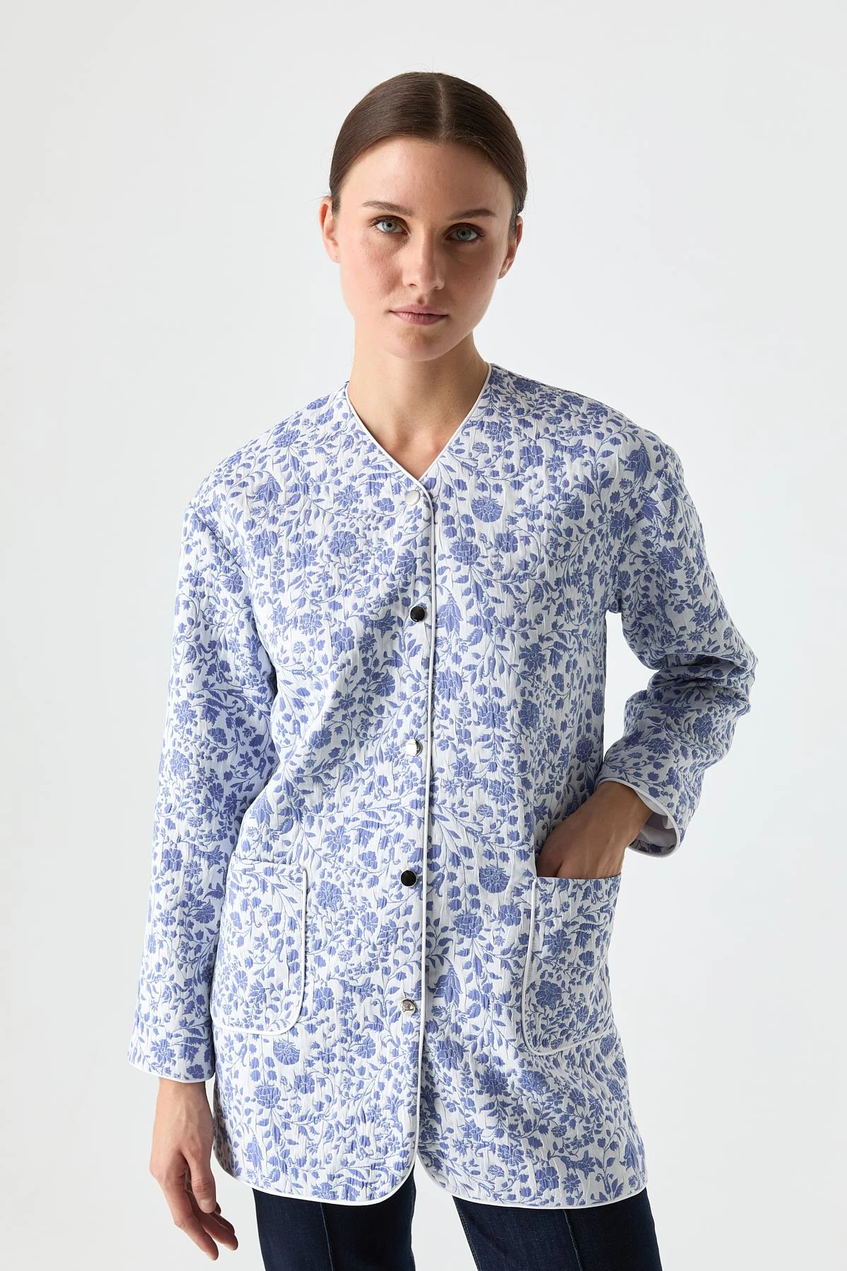 Yeni İnce Kapitone Desenli Mont