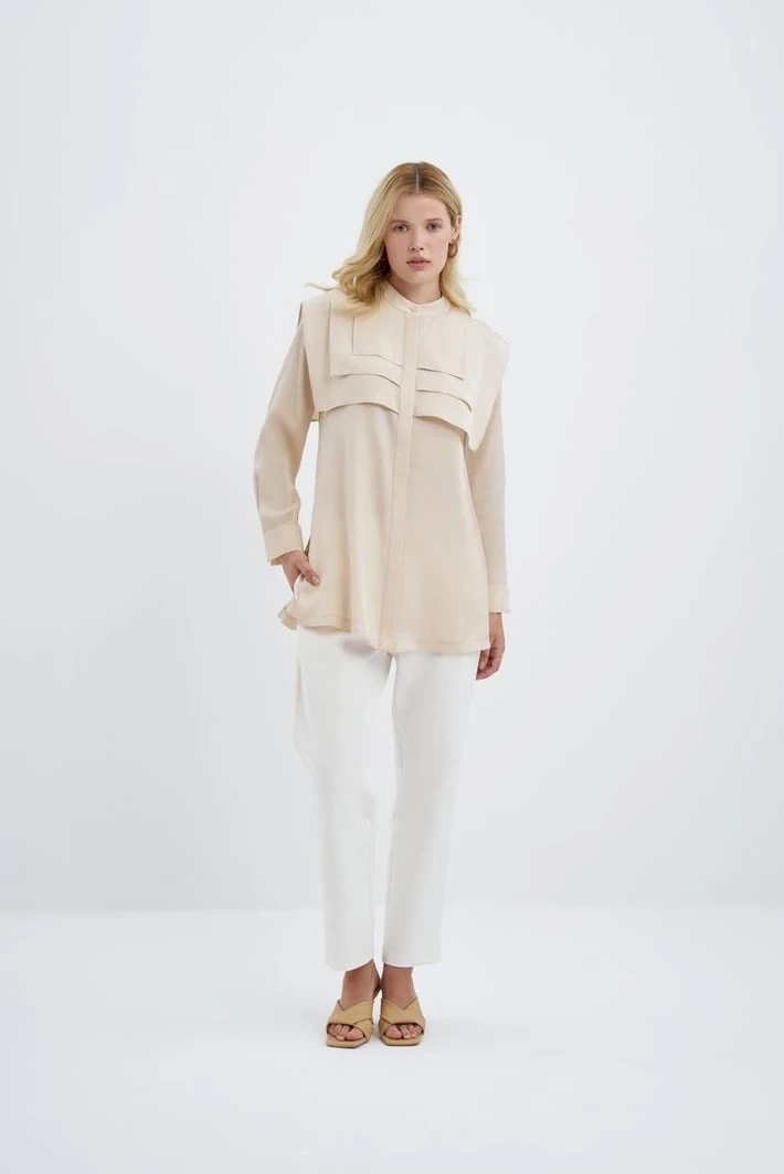 Kare Yakalı Liyosel Gömlek