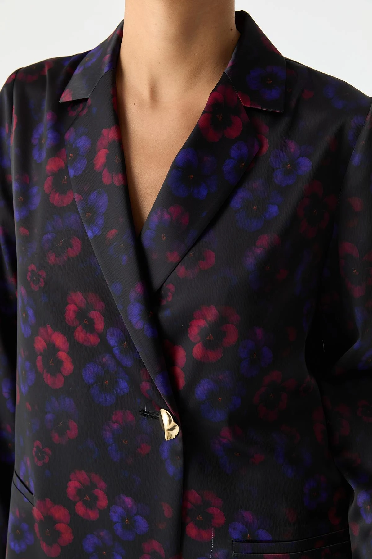 Desenli Saten Ceket