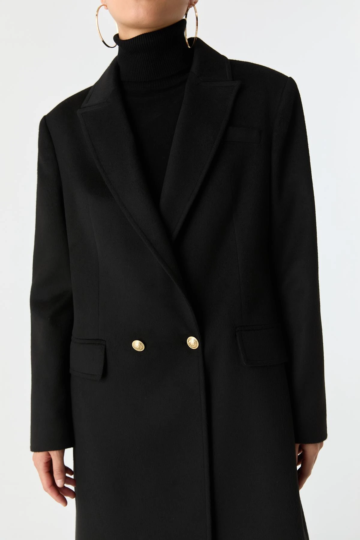 Cepli Düz Kesim Palto