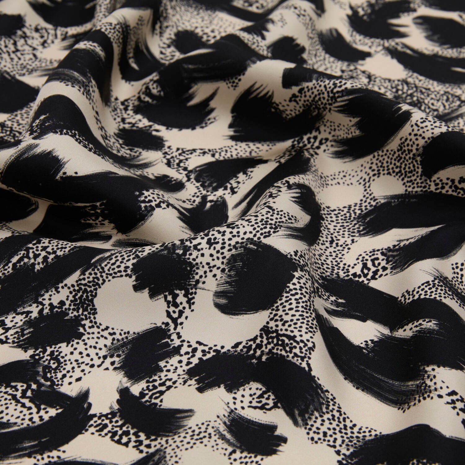 Krem Leopar Desenli Twill İpek Eşarp