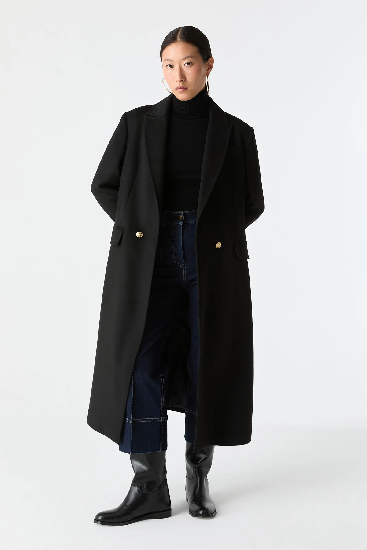 Cepli Düz Kesim Palto