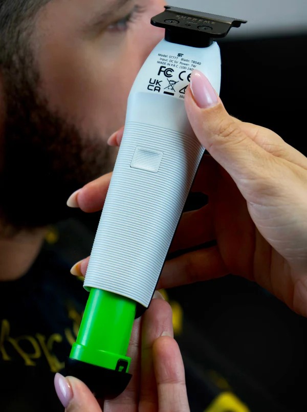 Supreme Trimmer Recharge Batarya - NRG1200 | 2 Saatlik Pil | USB-C | LED Göstergeli