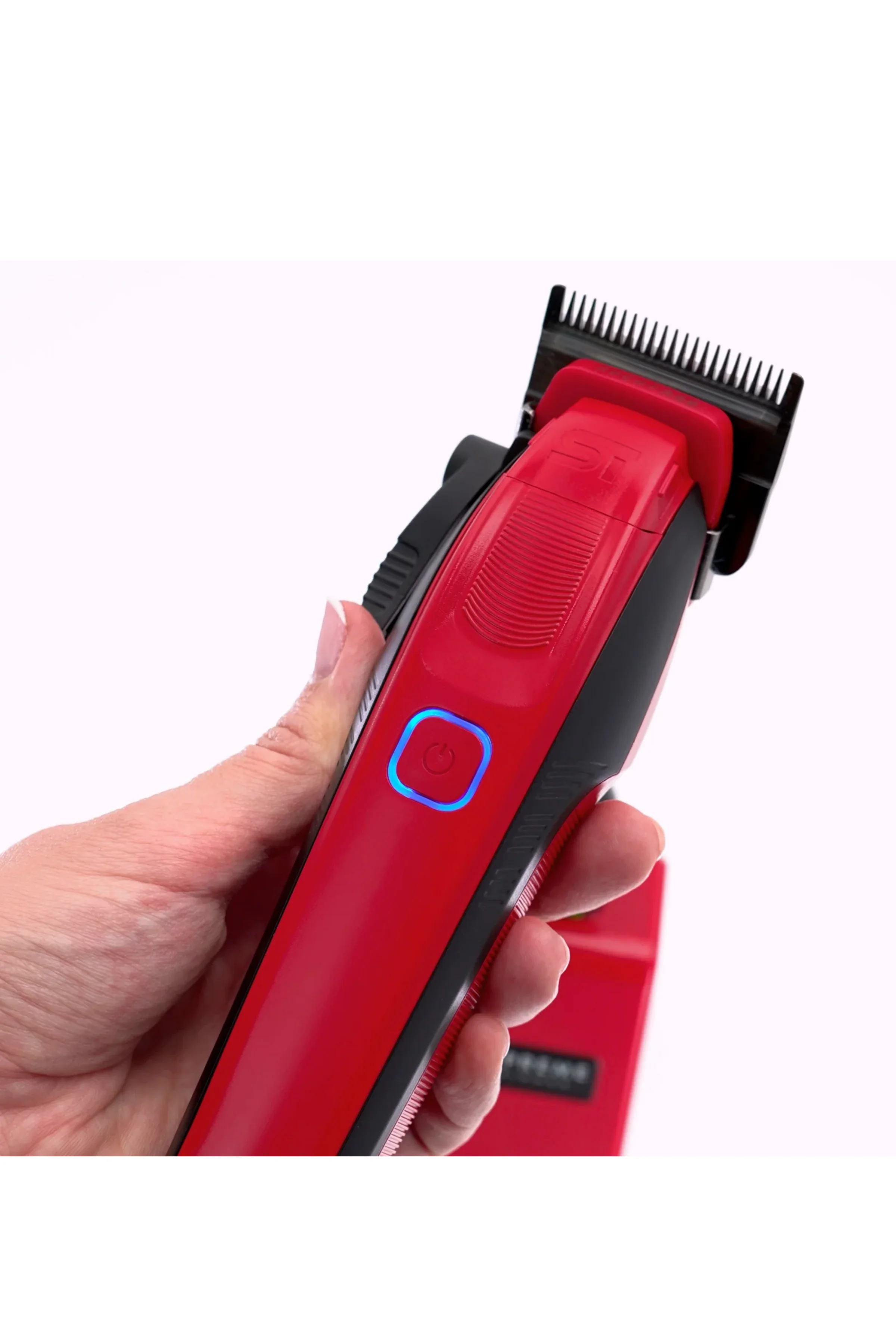 Supreme Trimmer Siyah Recharge Clipper – 7500+ RPM Motor, 3 Saatlik Pil, Çıkarılabilir Batarya