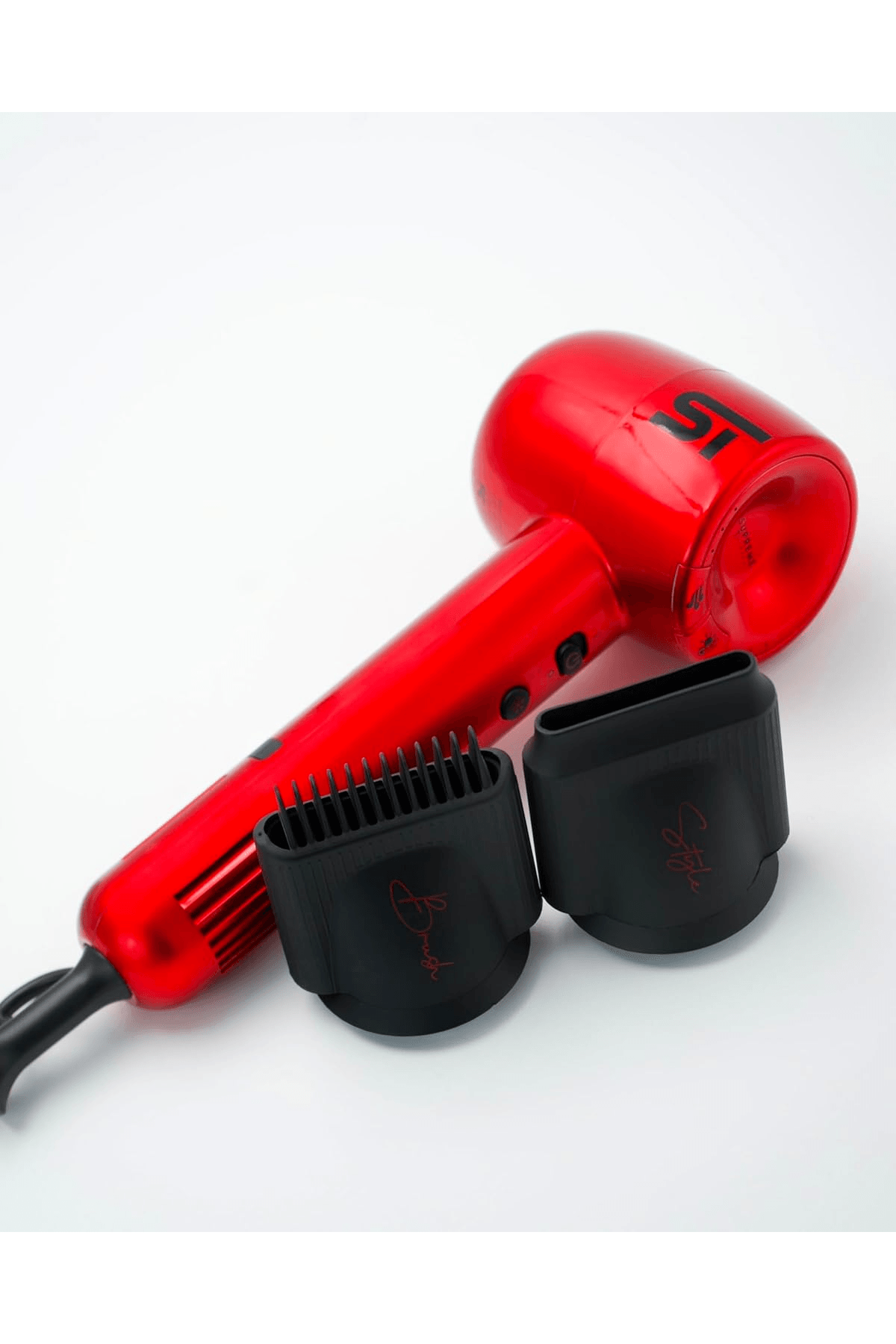 Supreme Trimmer Kırmızı Saç Kurutma Makinesi – 3 Isı 3 Hız Ayarı