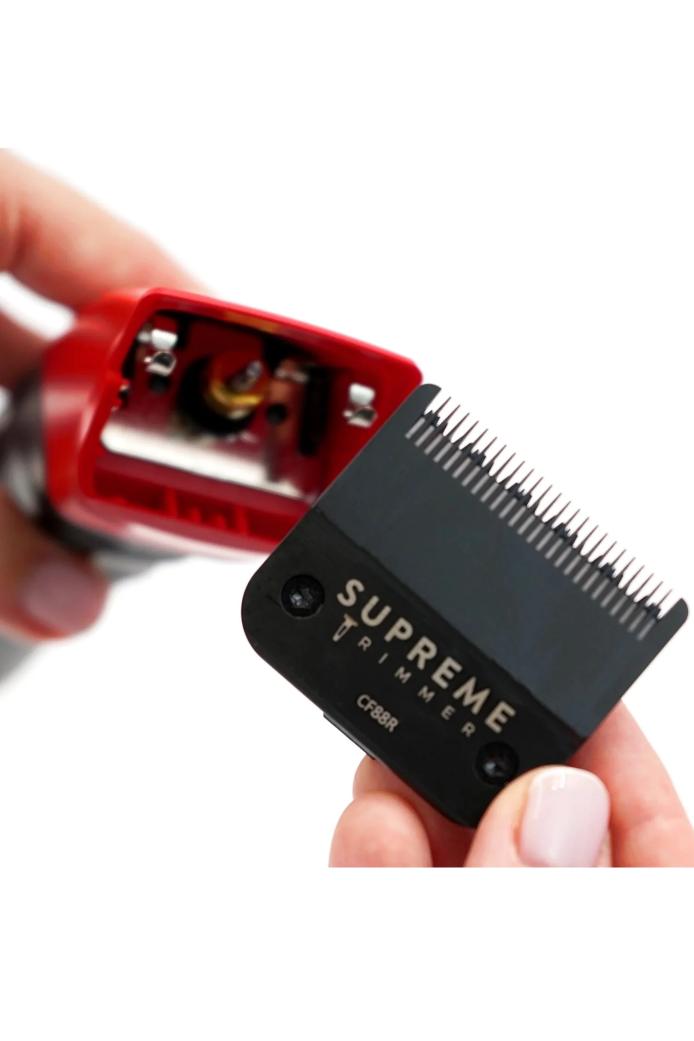 Supreme Trimmer 2Spee Clipper Tıraş Makinesi – İki Hız Ayarlı, Çıkarılabilir Bıçaklı, Ultra Sessiz