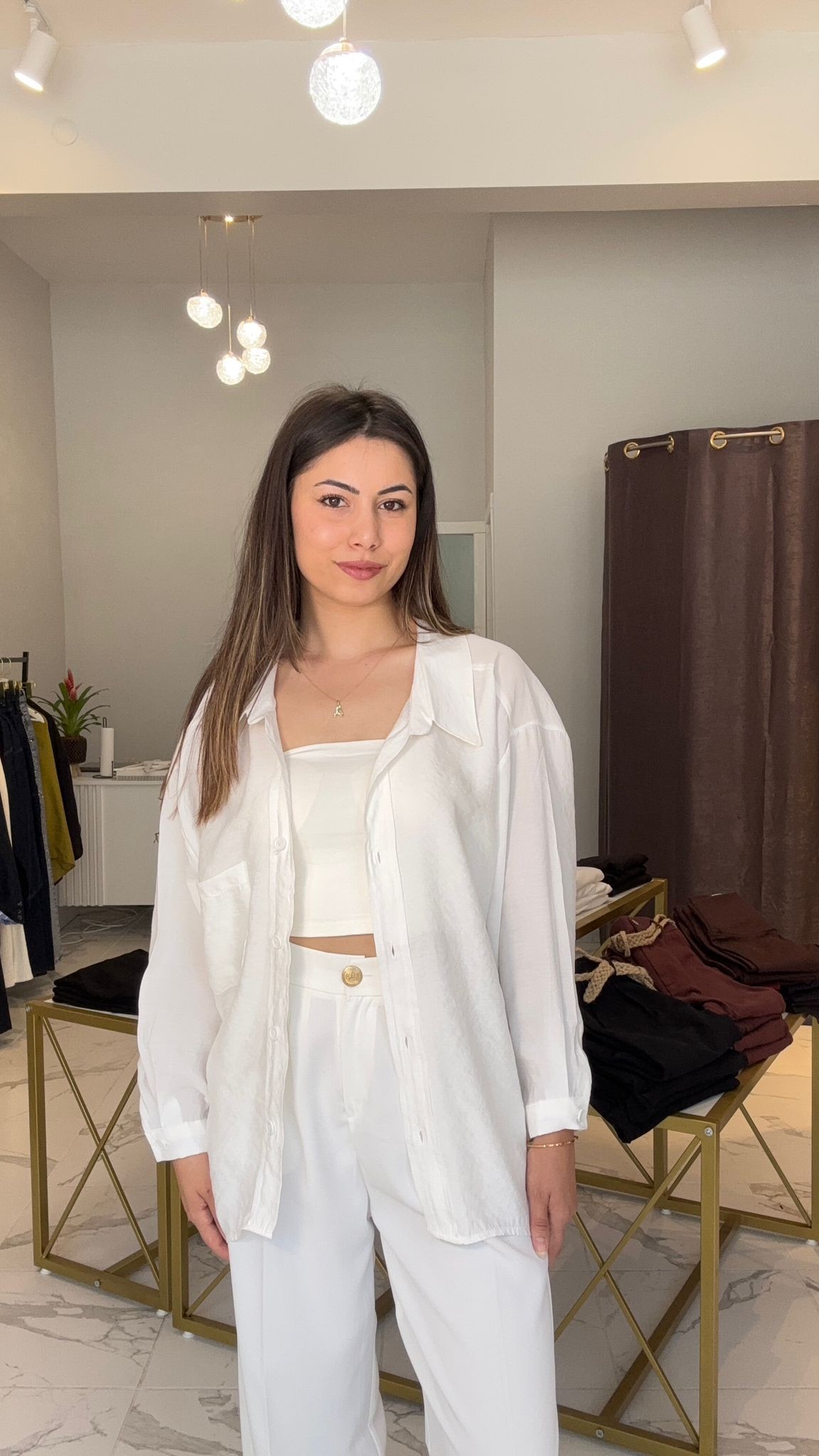 Beyaz oversize gömlek 