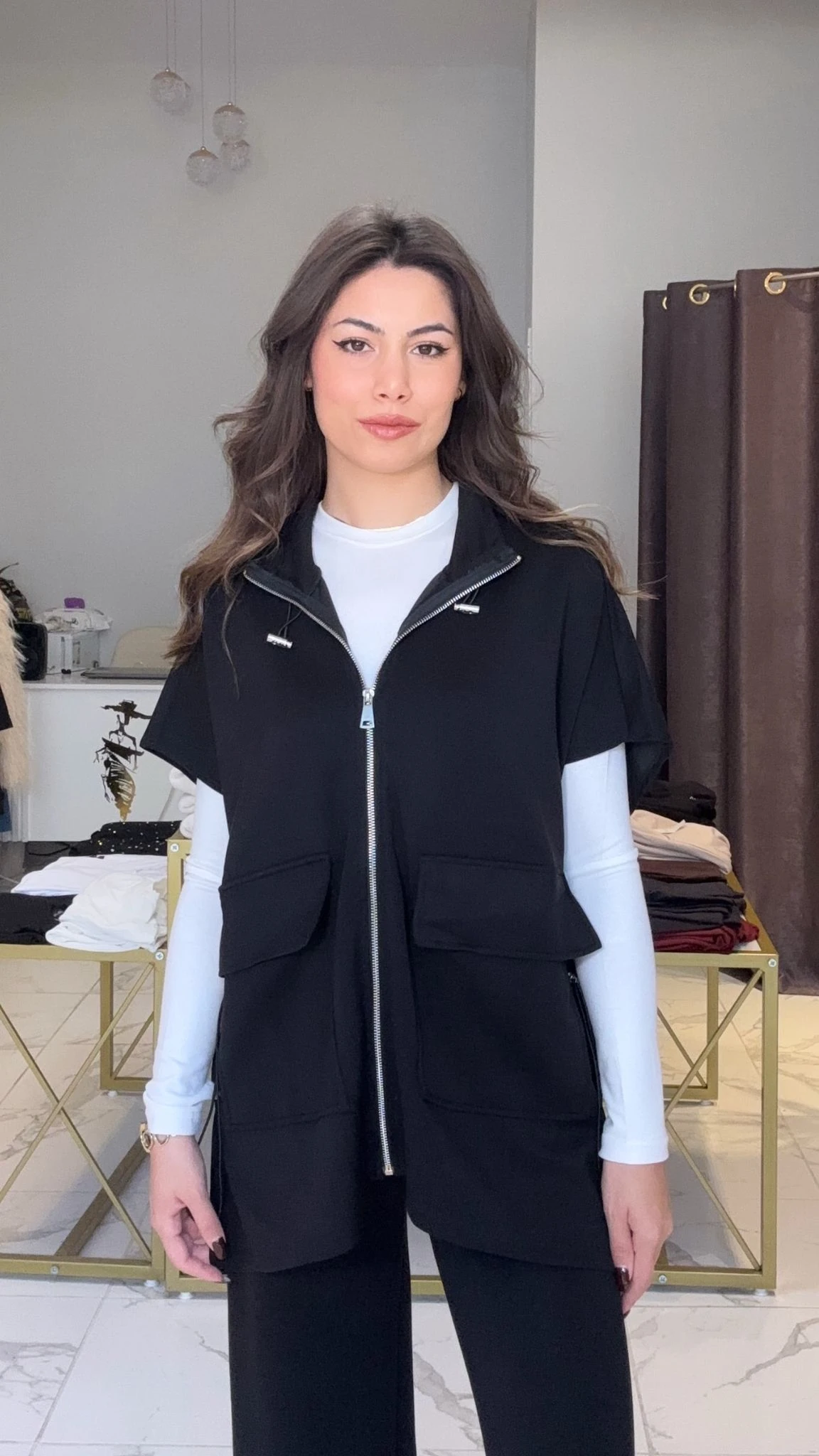 Siyah modal kumaş yelekli takım 