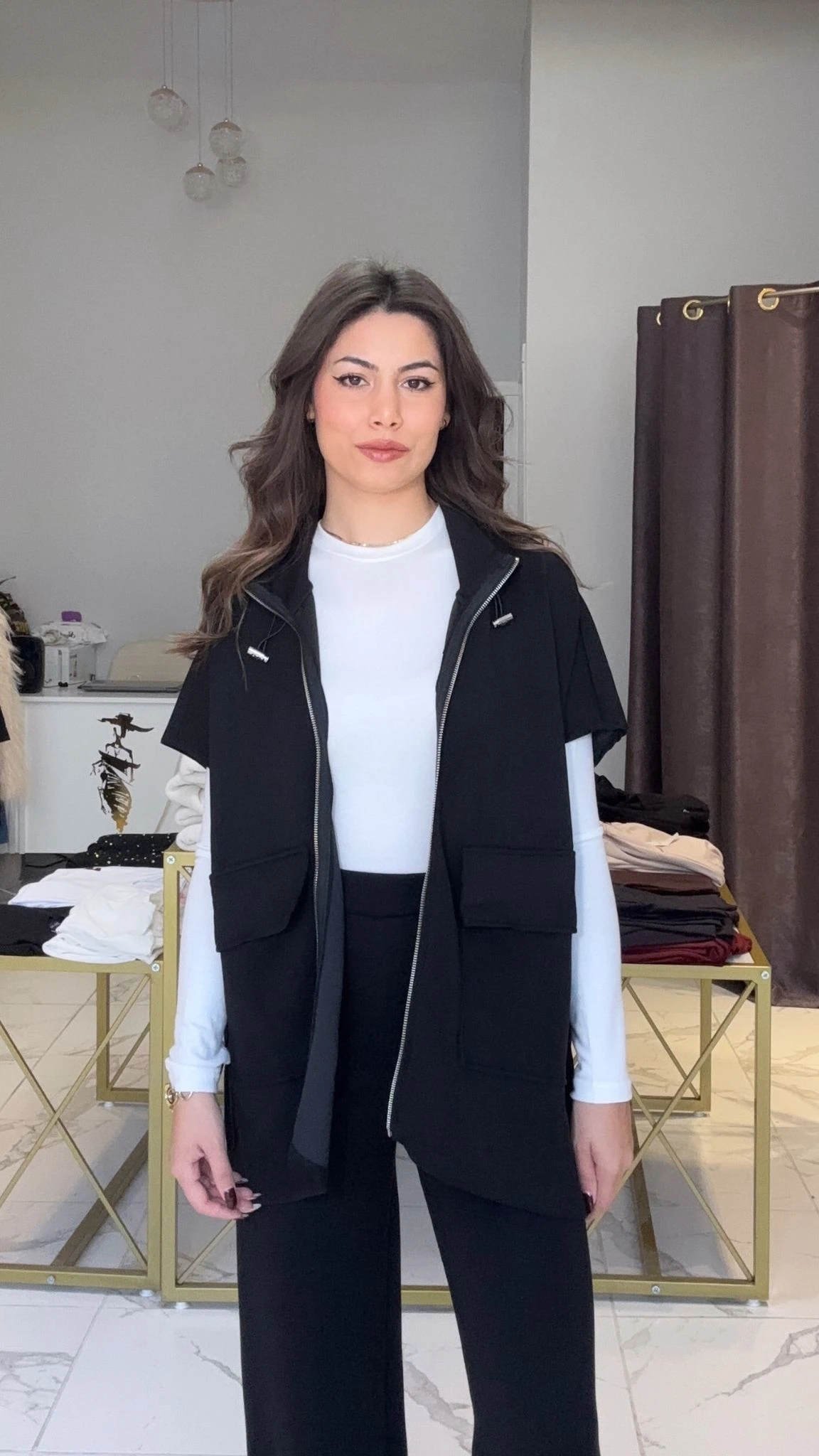 Siyah modal kumaş yelekli takım 