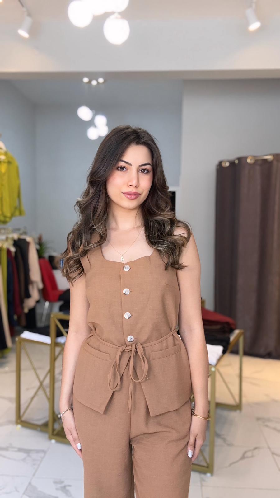 Kahve keten yelekli takım 