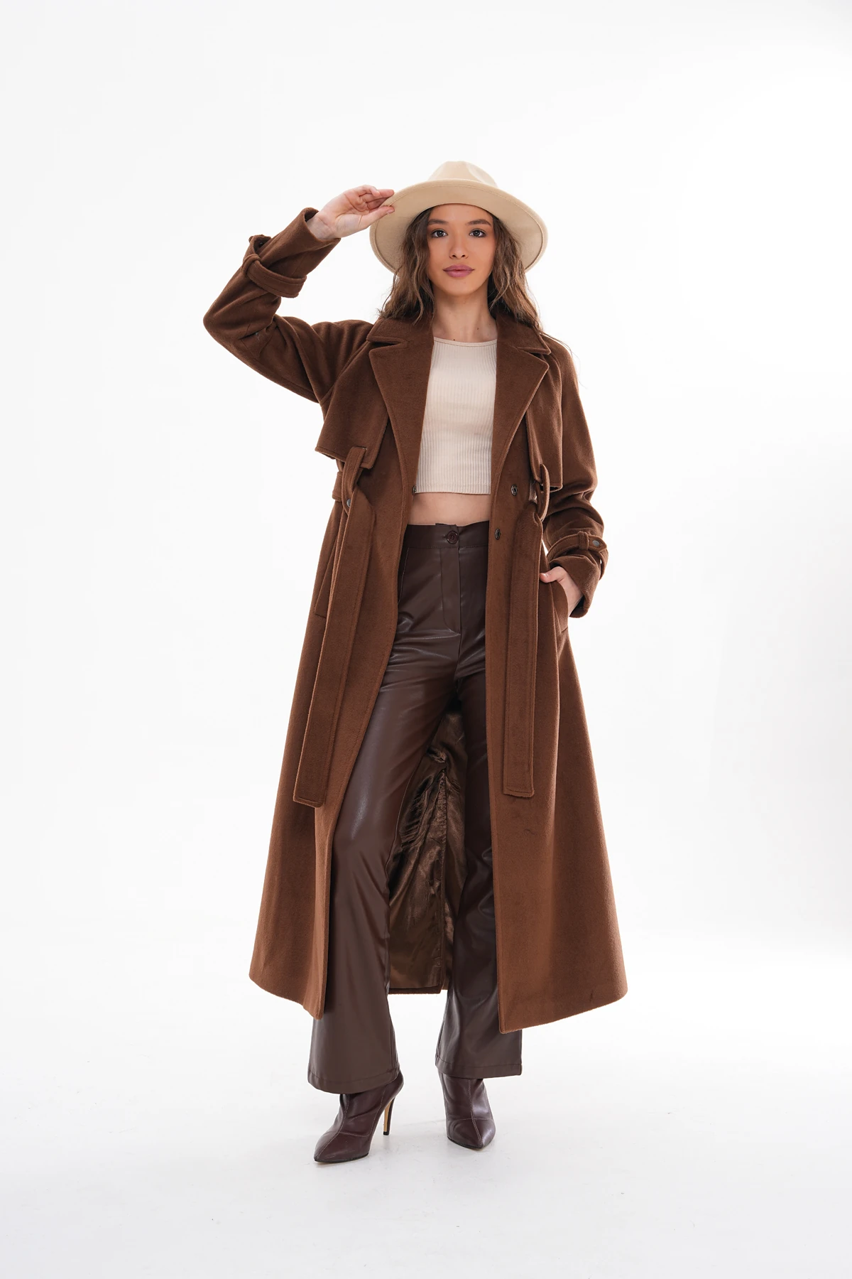 Kadın %100 Pamuk Acı Kahve Kaşe Kaban