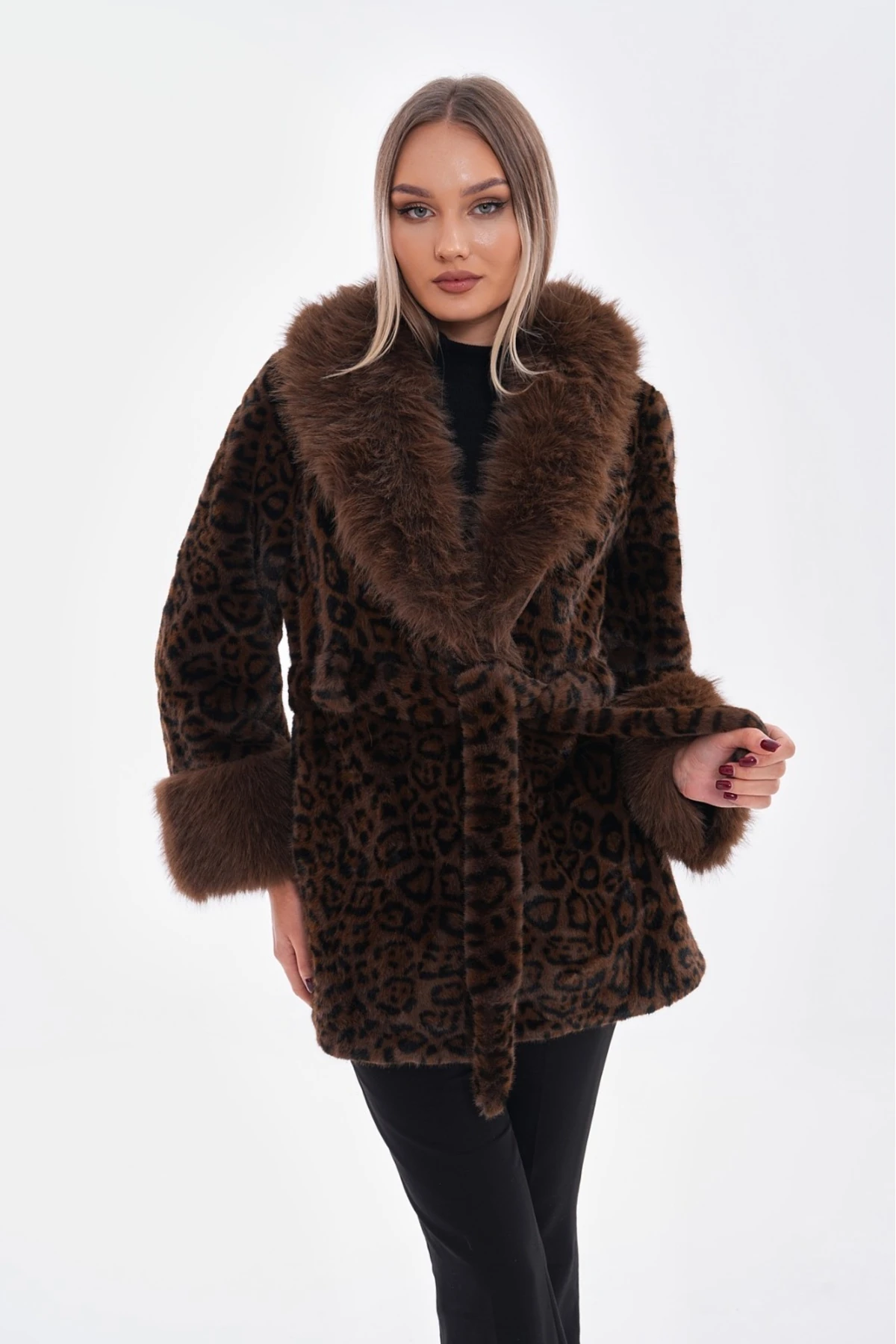 Kadın İthal Angora Kaban Kuşaklı Cepli