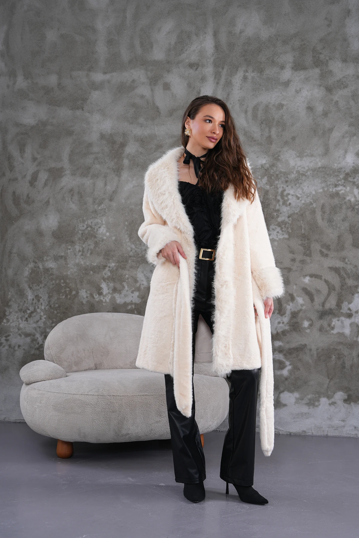 Kadın Angora İthal Kaban Kusaklı