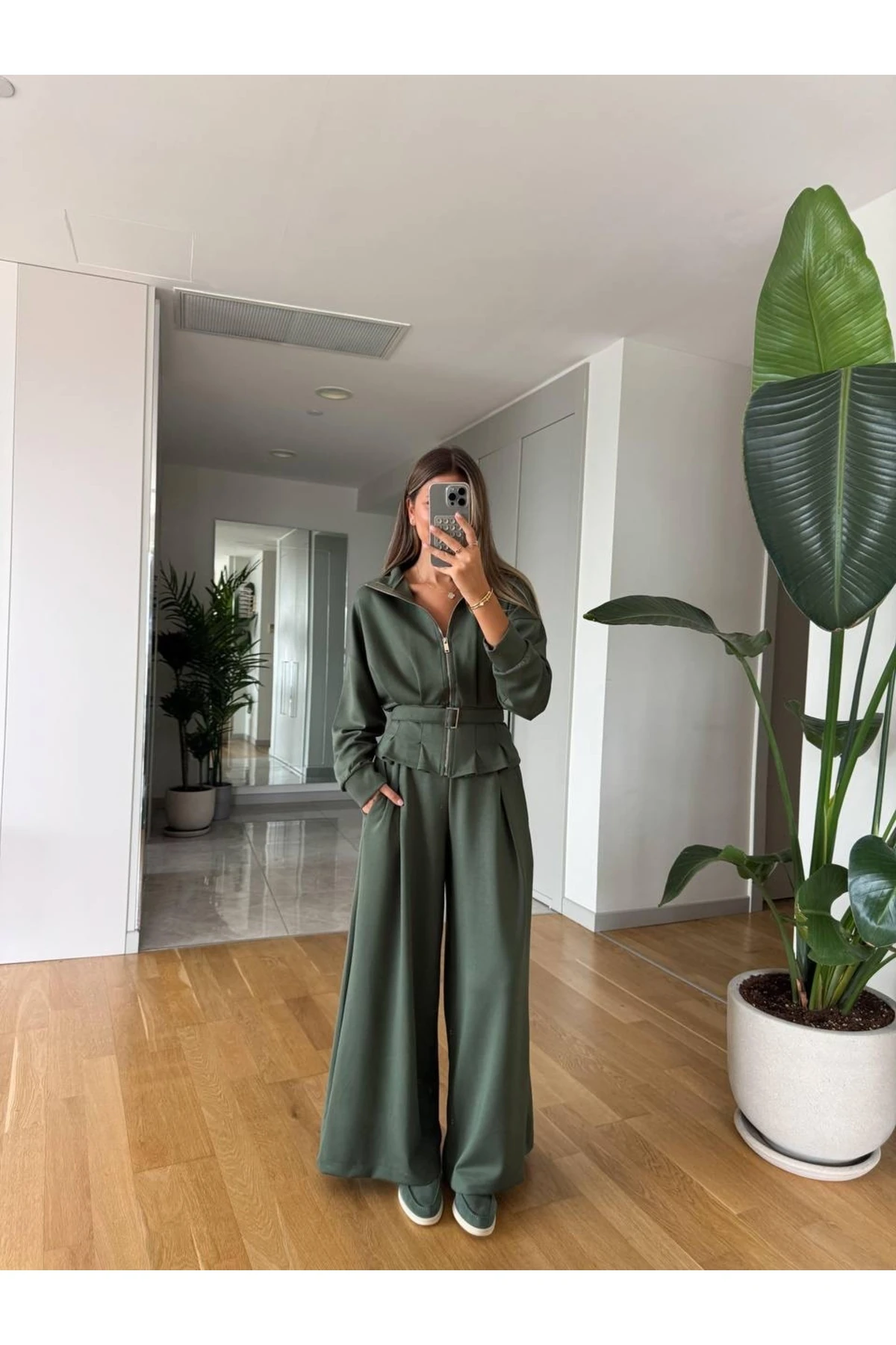 Kadın Bel Kemer Detaylı Modal Takım