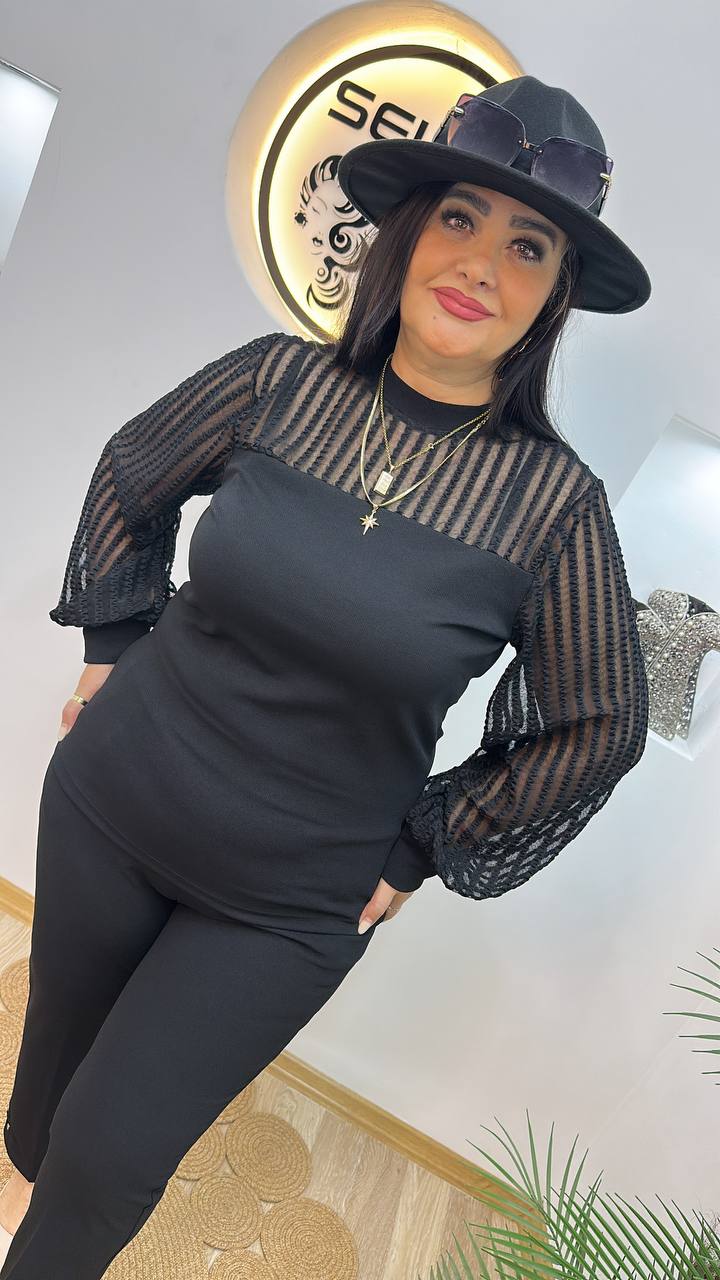 Büyük Beden Tasarım Güpür Bluz - Siyah