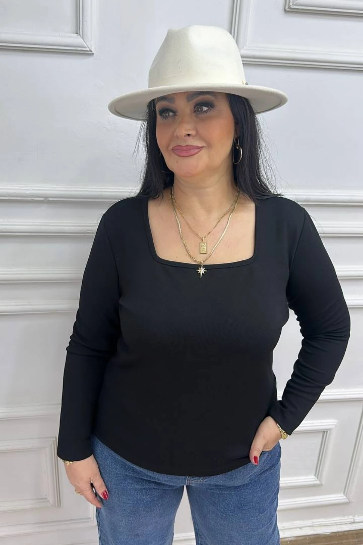 Kare Yaka Bluz - Siyah