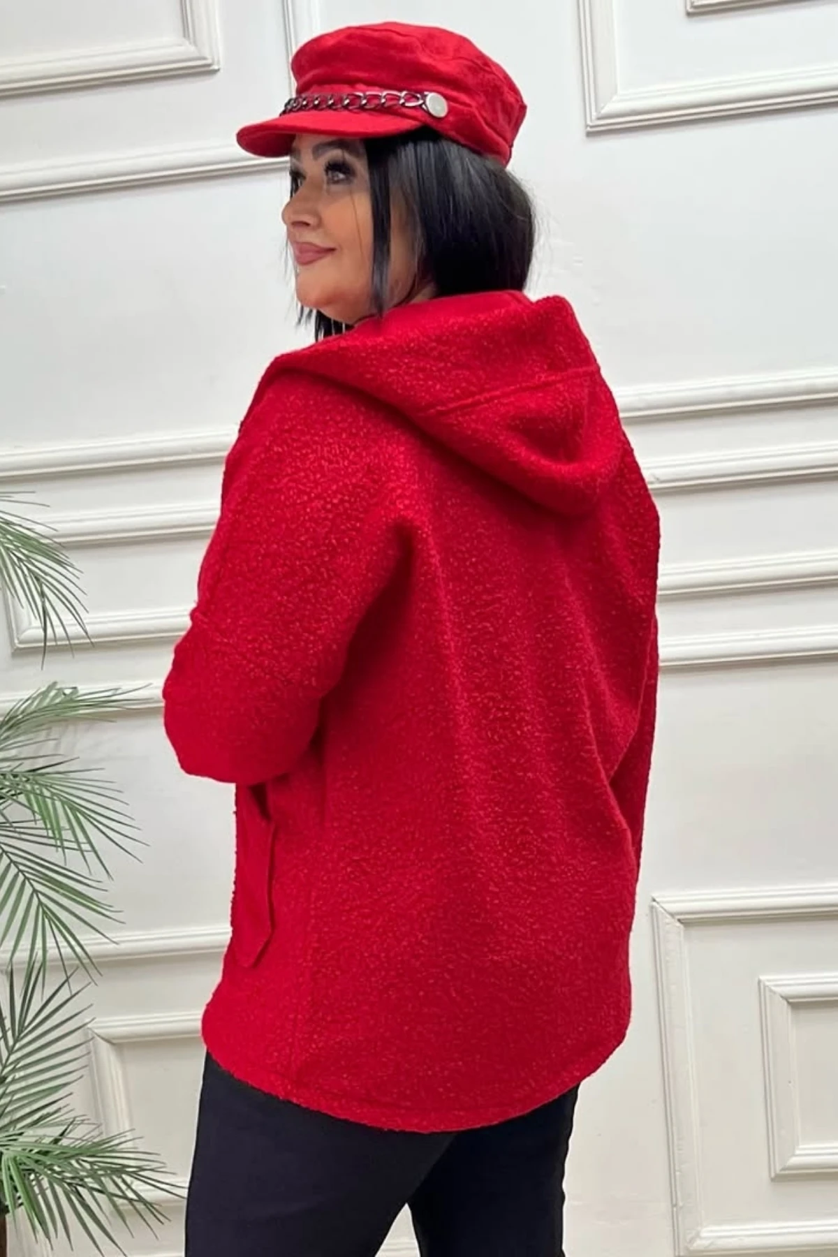 Cepli, Kapüşonlu Kuzu Kaban 