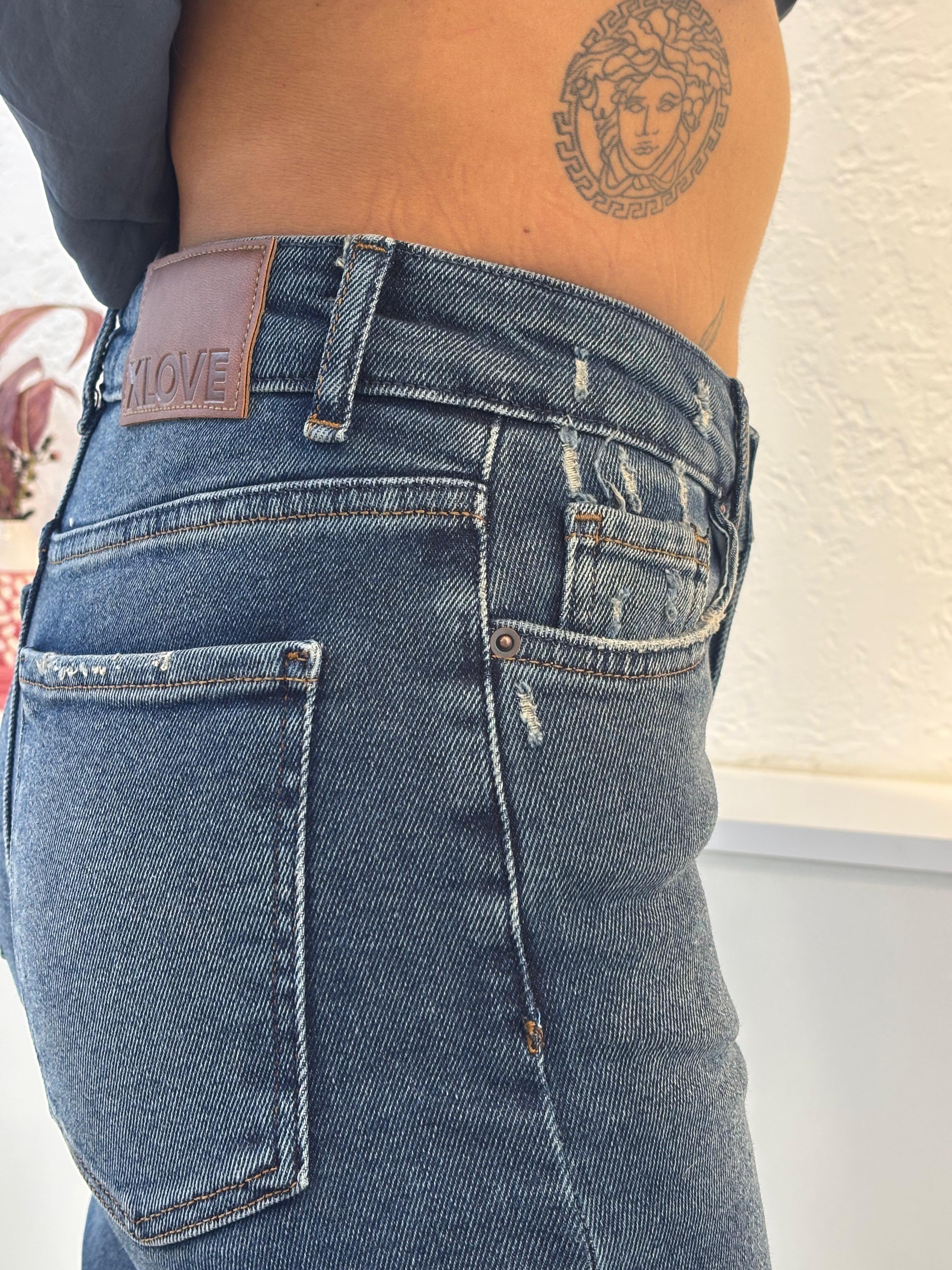 MOM FİT KESİK PAÇA JEAN