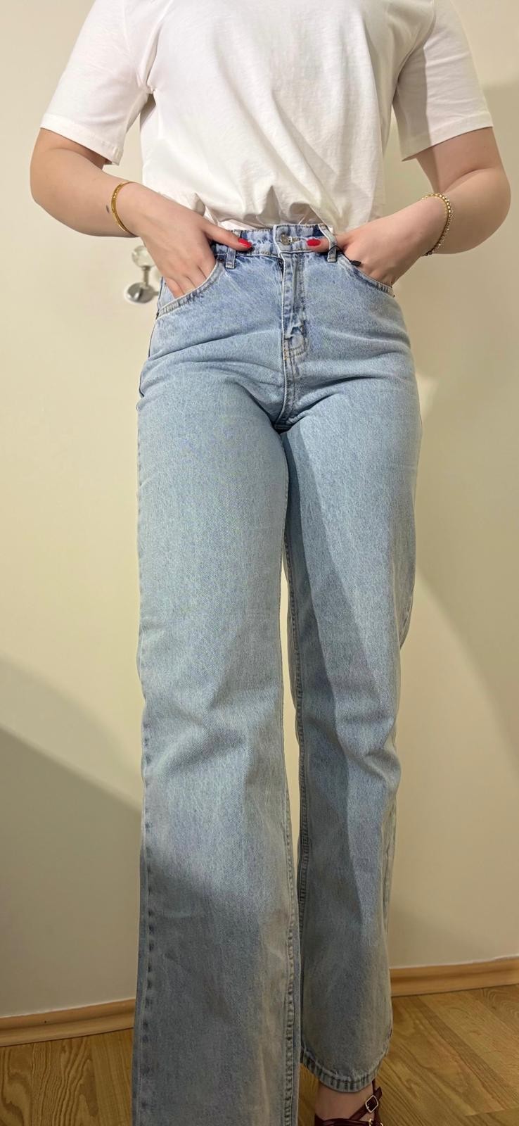 Açık Mavi Straight Jean