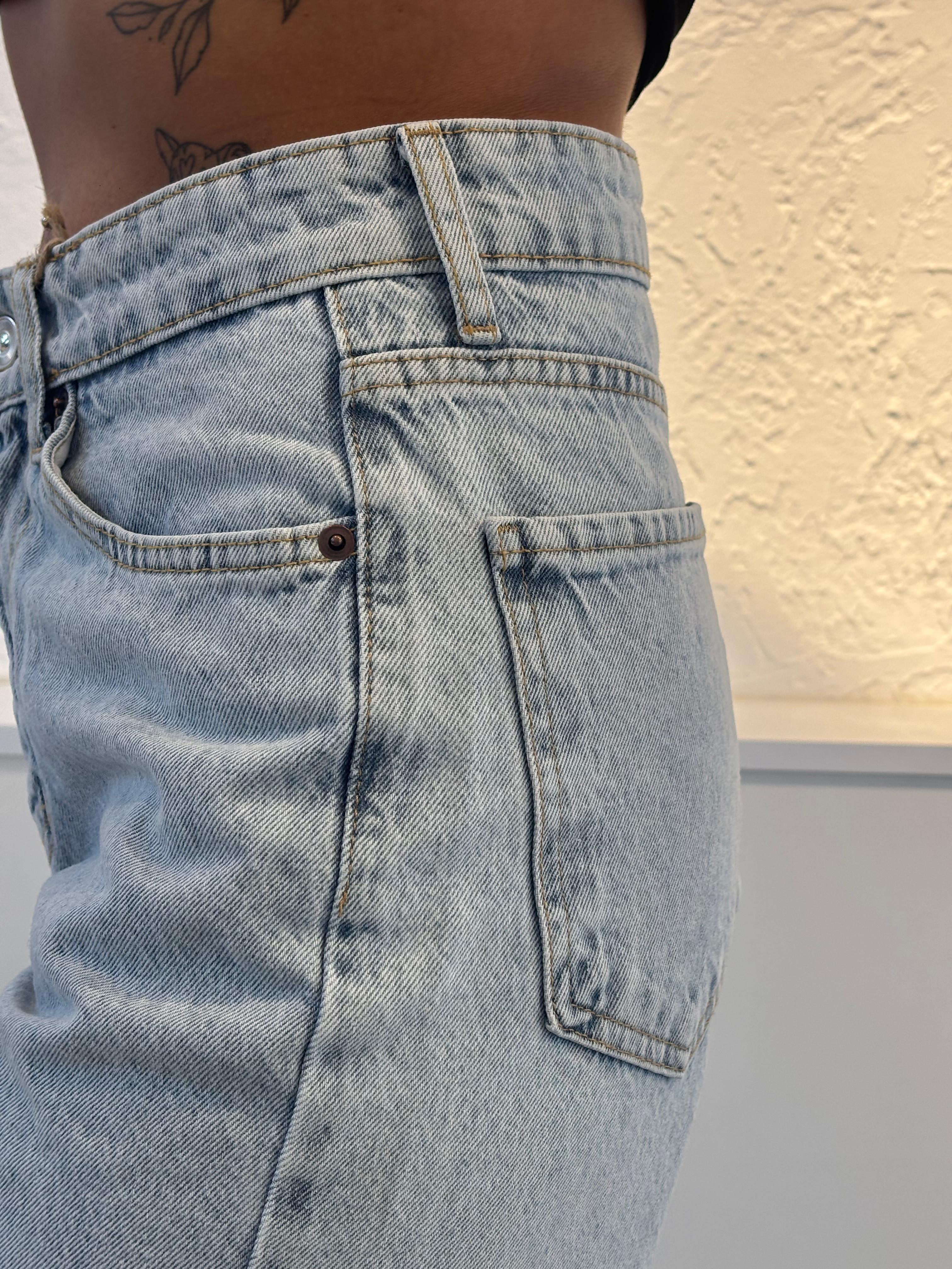 Açık Mavi Straight Jean