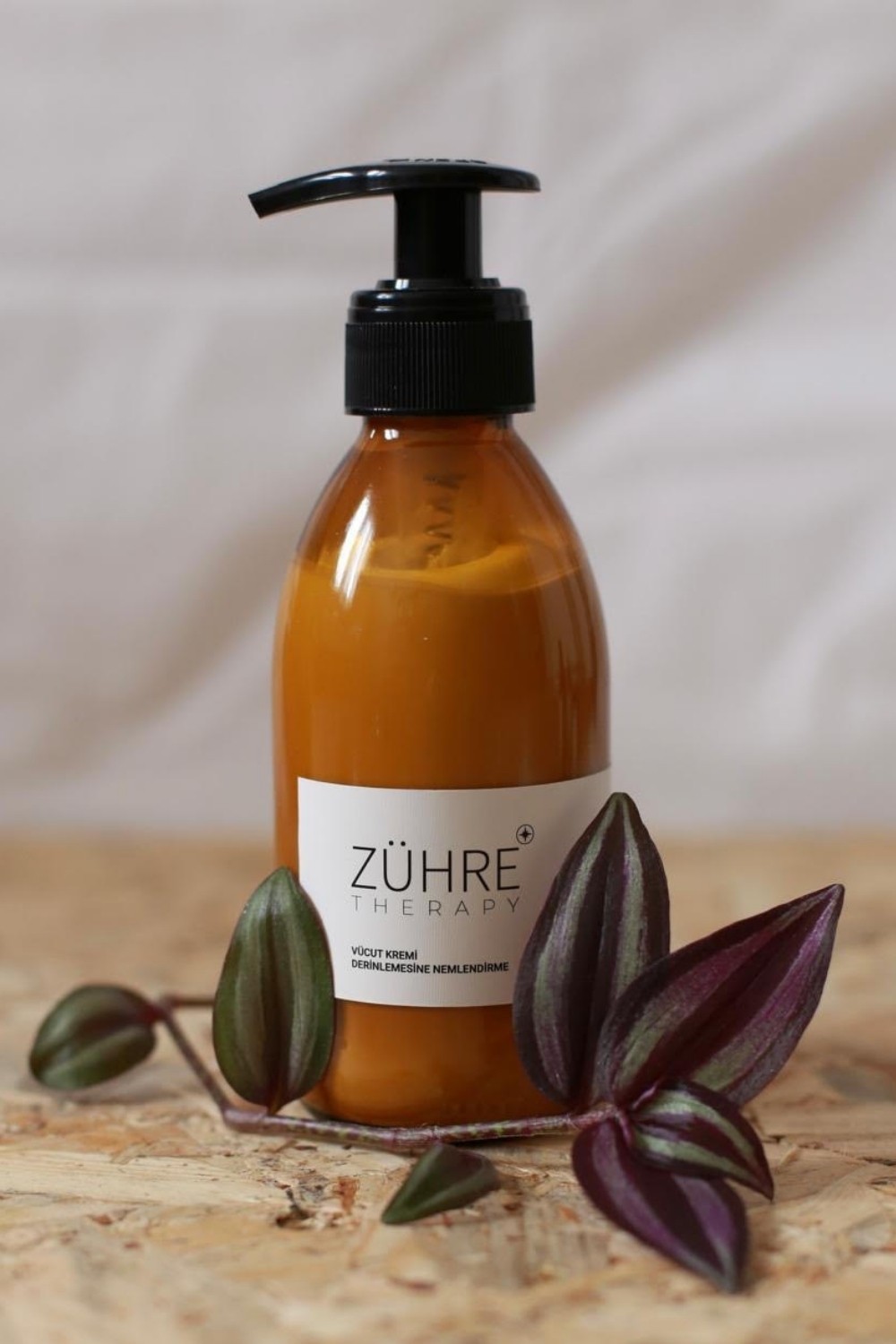 Vücut Losyonu | Doğal Cilt Bakımı Ylang Ylang & Lavanta Uçucu Yağlı 200 ml 
