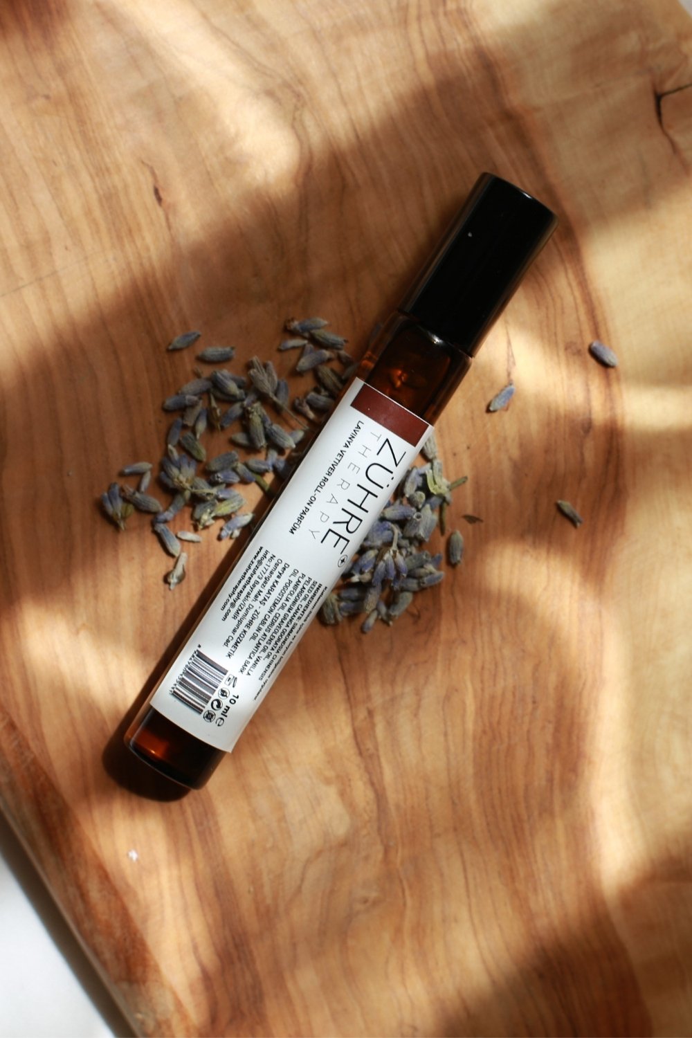 Lavinya Vetiver - Doğal Uçucu Yağ Karışımı & Roll-On Parfüm
