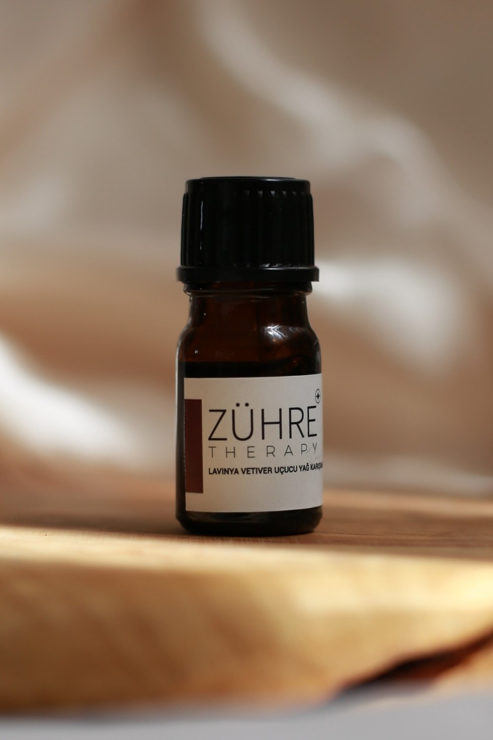 Lavinya Vetiver - %100 Doğal Uçucu Yağ Karışımı