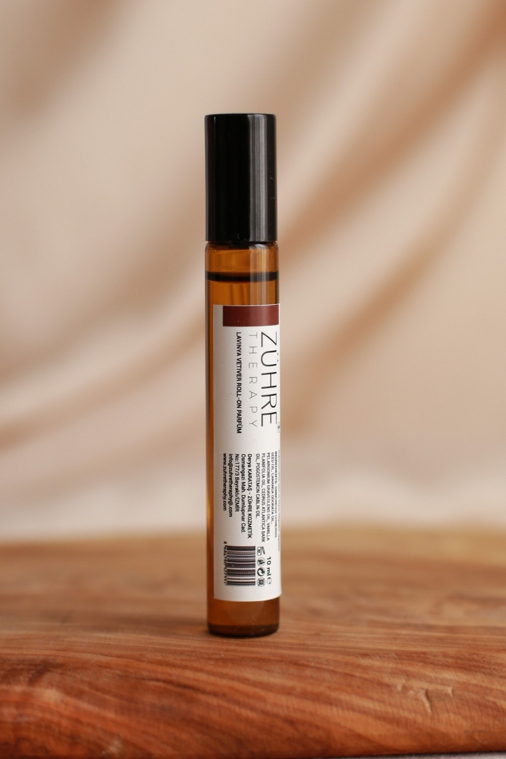 Lavinya Vetiver - Doğal Uçucu Yağ Karışımı & Roll-On Parfüm