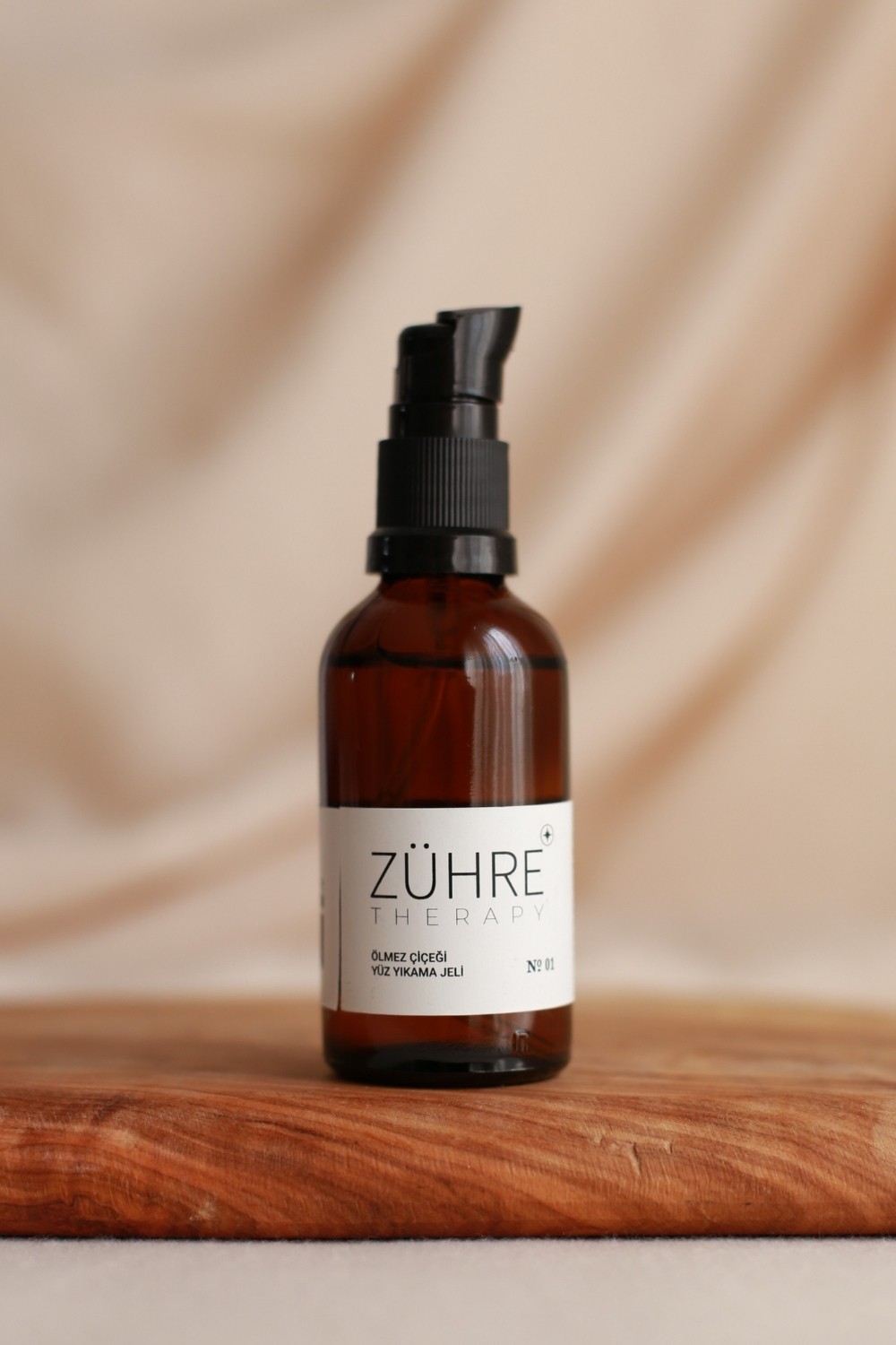 Yüz Yıkama Jeli SEYAHAT BOY 50 ML | Ölmez Çiçeği, Aloe Vera & Vitamin Destekli - Zühre Therapy 