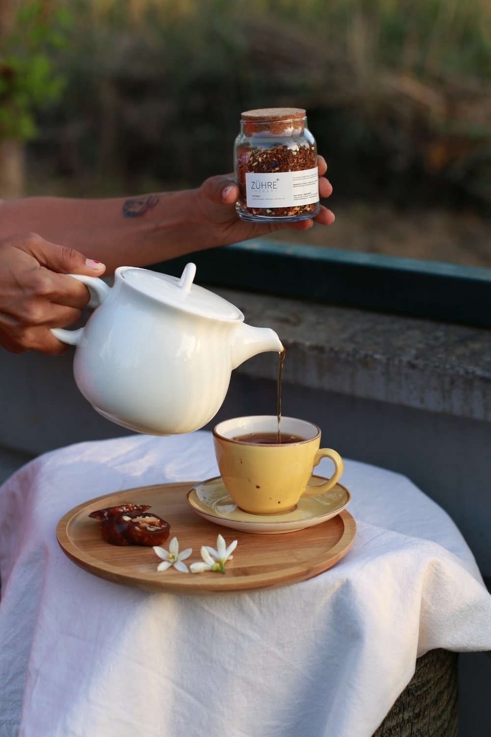 Optimist Rooibos Bitki Çayı – Vanilya ve Portakal Aromalı | Zühre Therapy