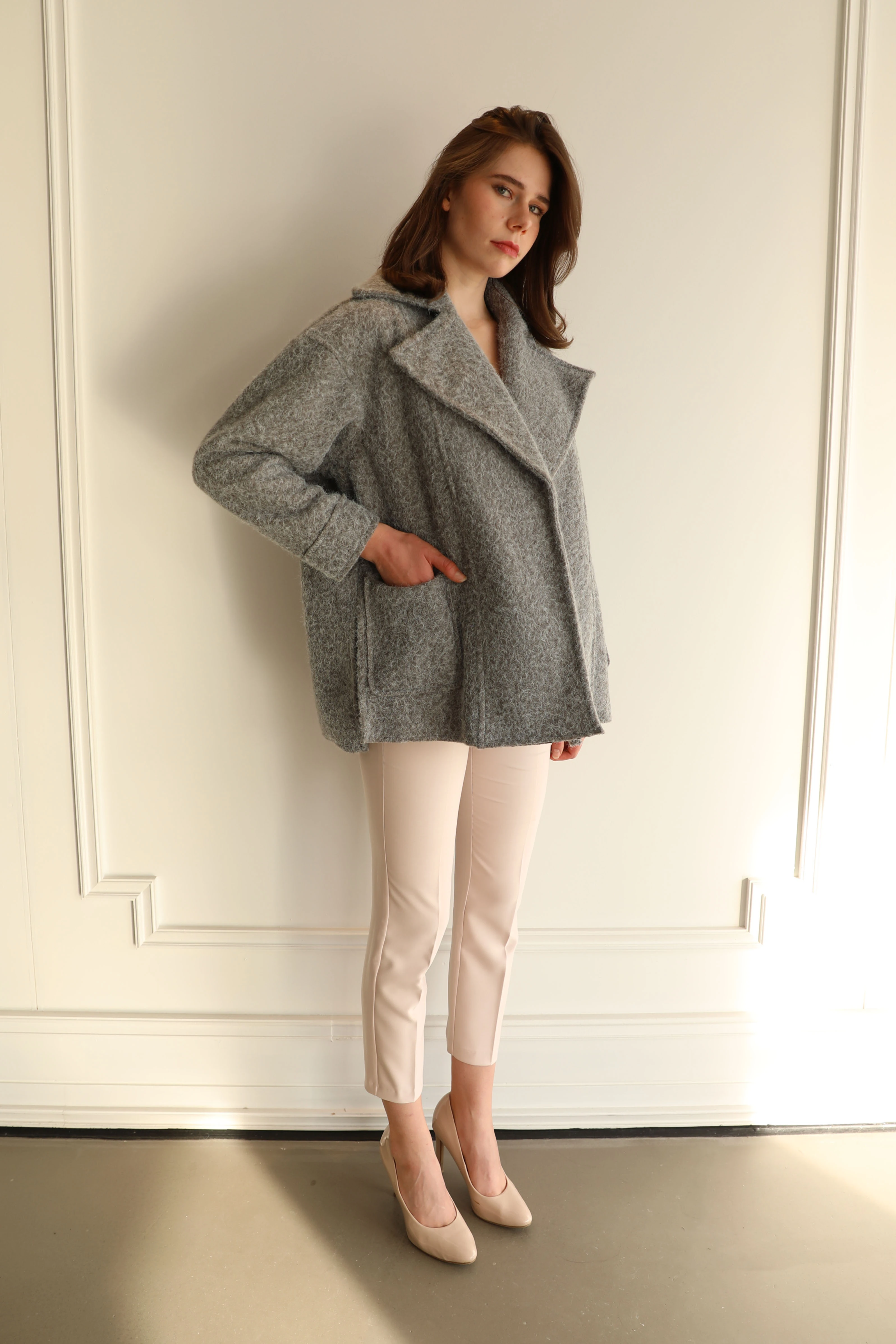 yün dokulu kemerli kaban 