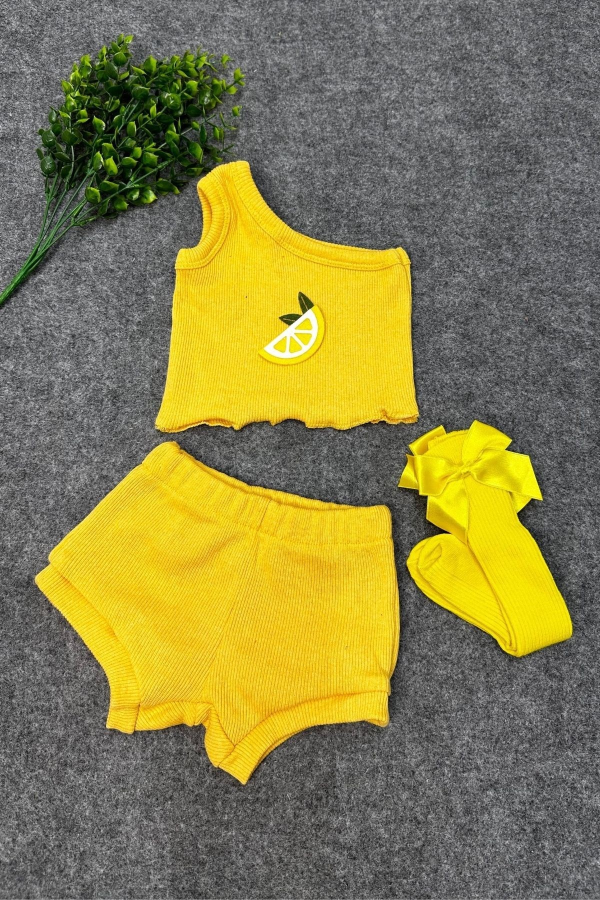 Fitilli Limon Aksesuarlı Beyaz Dizaltı Çorap Set Takım