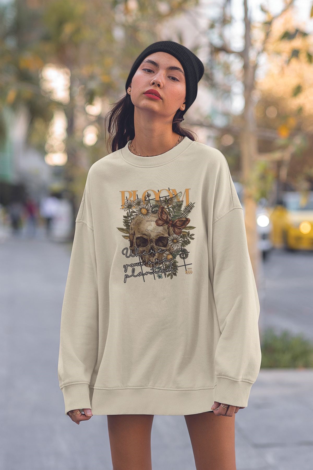 Bloom Korkunç Çiçekler Baskılı Oversize Sweatshirt 22667