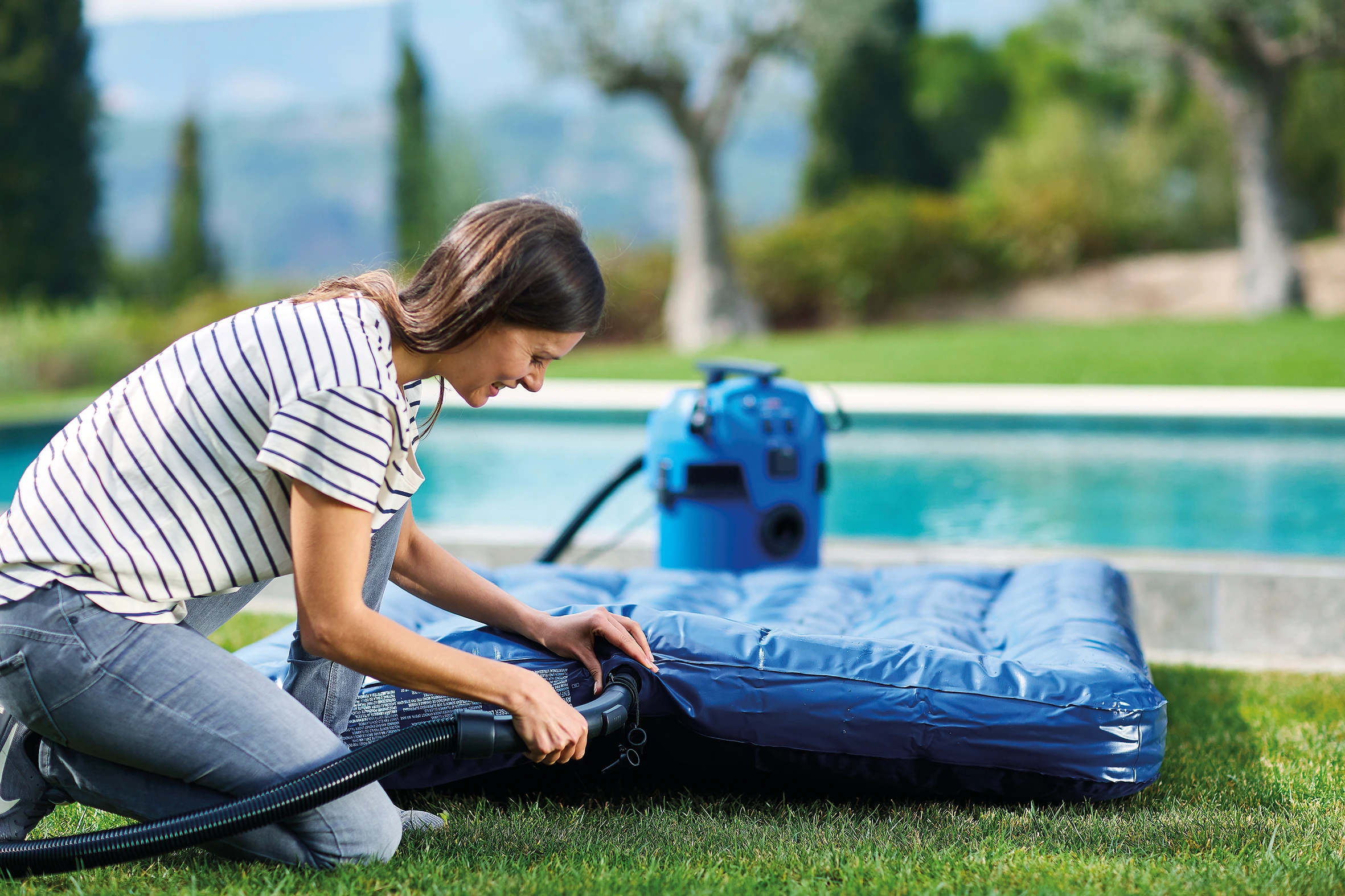 NILFISK BUDDY II 18 INOX EU - ISLAK KURU SÜPÜRGE