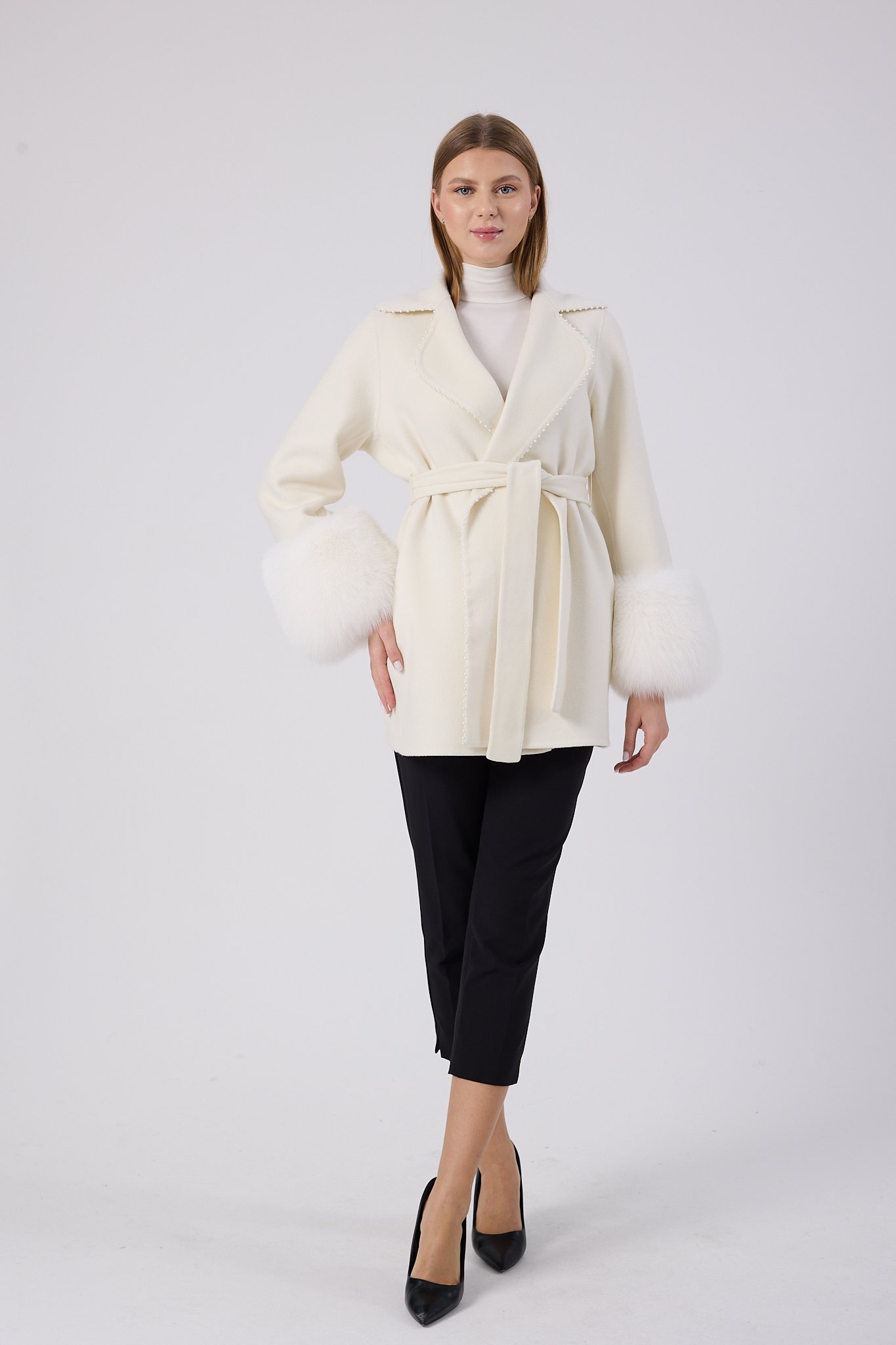 Vicuna Women's Loro Piana Fabric Coat with Fox Trimming